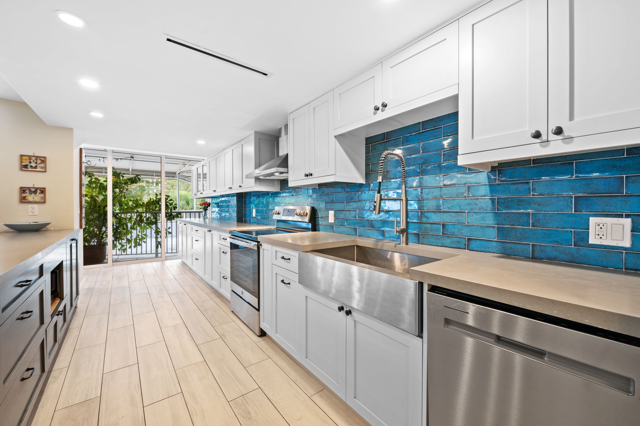 600 Grapetree Drive Key Biscayne FL 33149