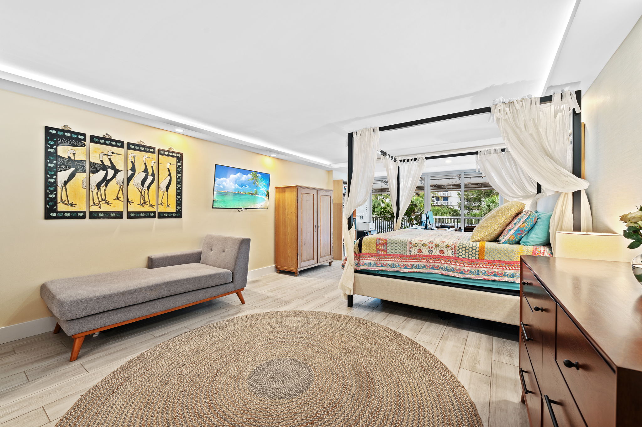 600 Grapetree Drive Key Biscayne FL 33149