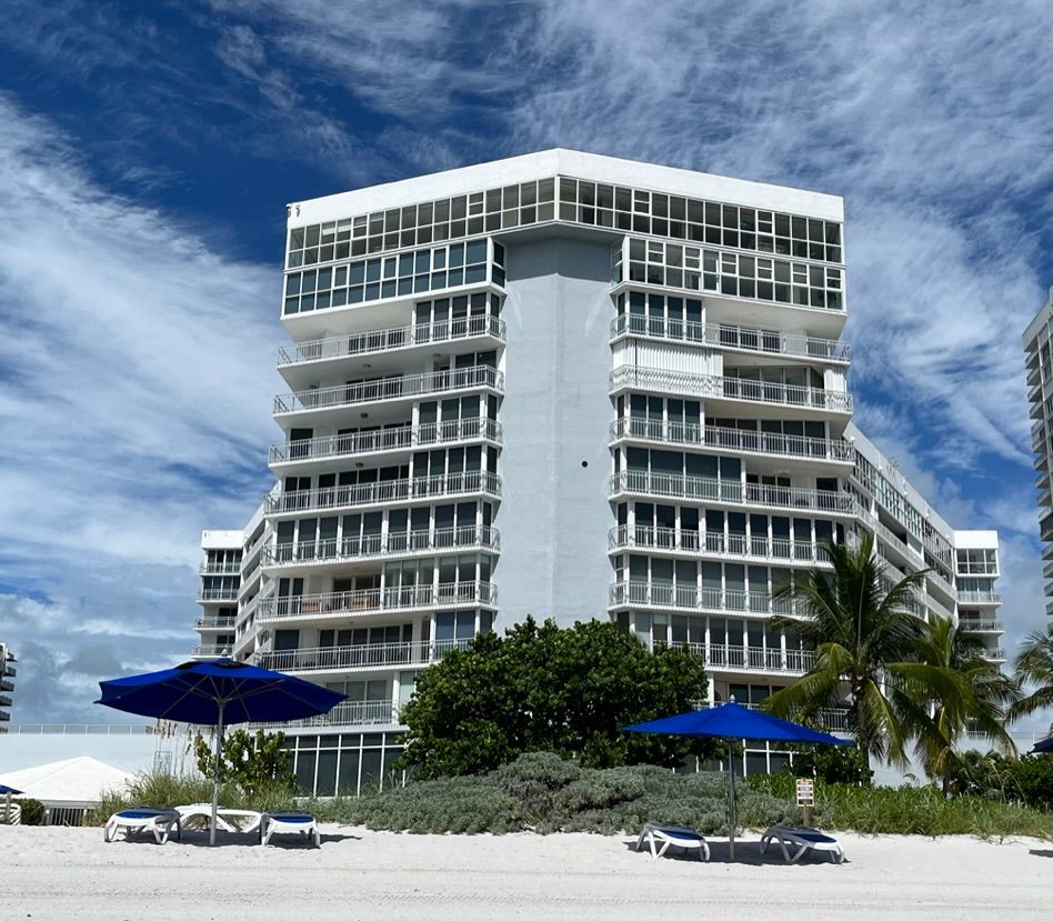 600 Grapetree Drive Key Biscayne FL 33149
