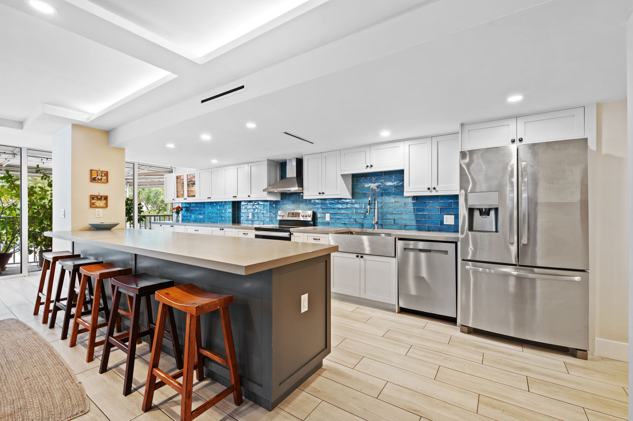 600 Grapetree Drive Key Biscayne FL 33149