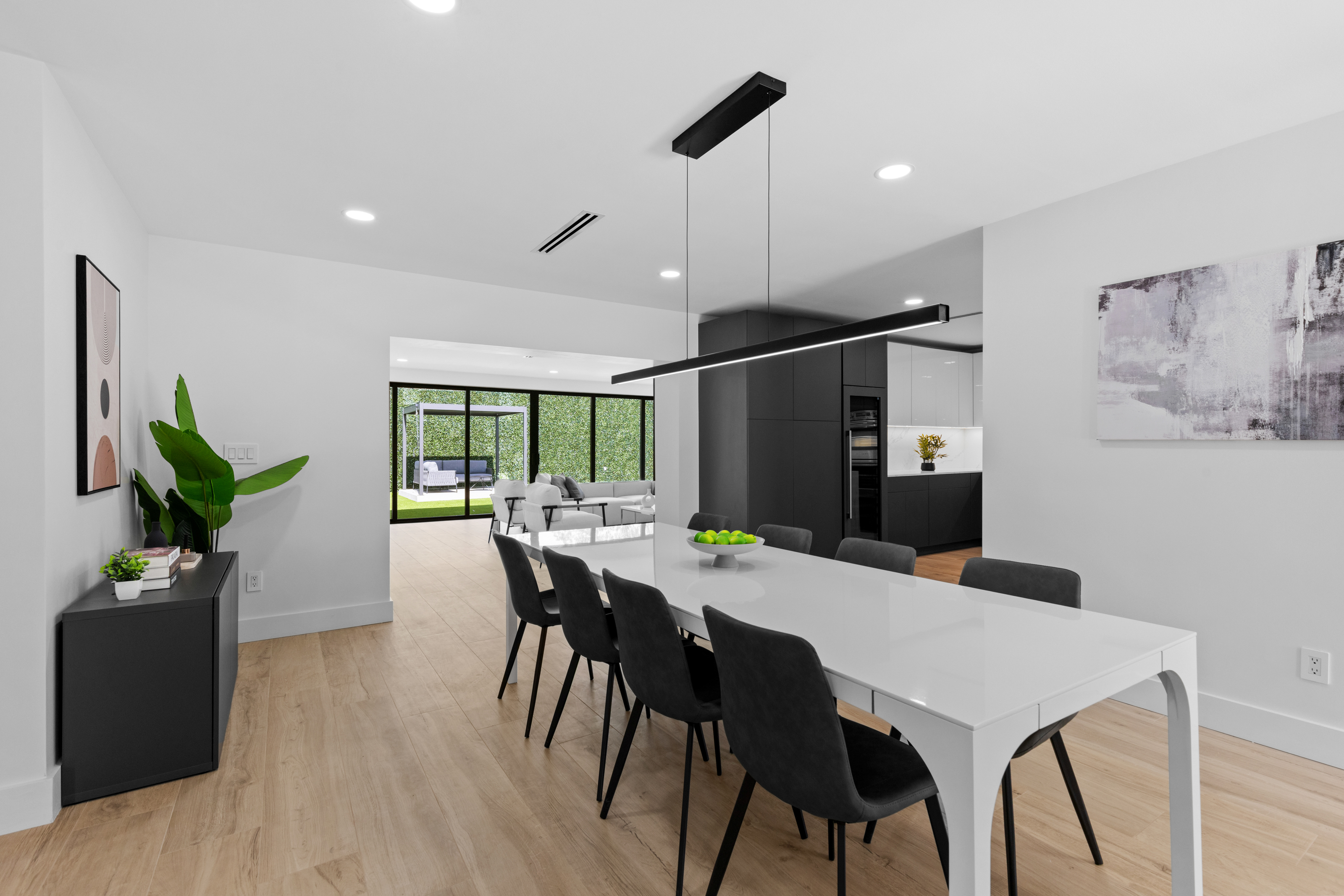 85 W Shore Drive W Miami FL 33133