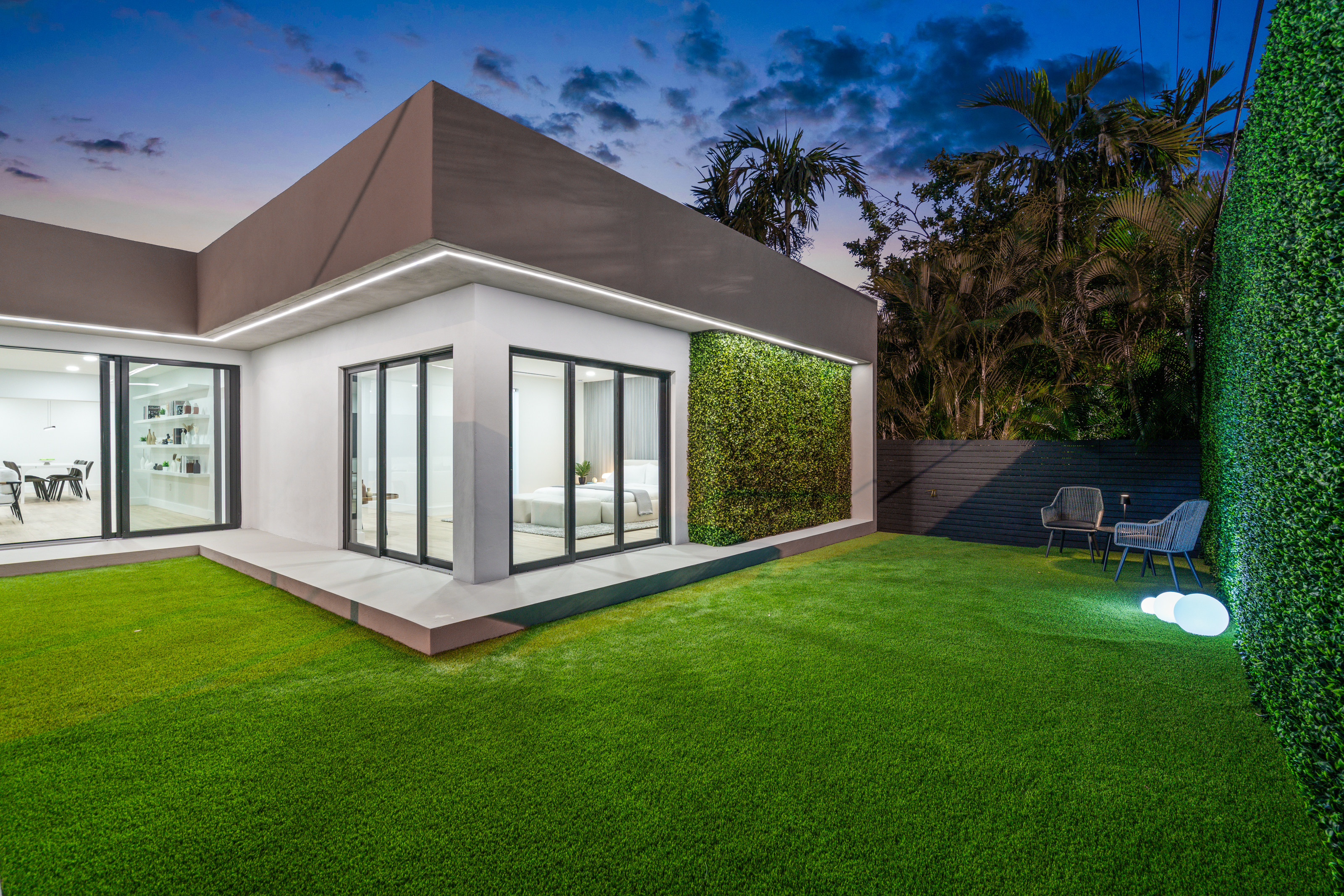 85 W Shore Drive W Miami FL 33133