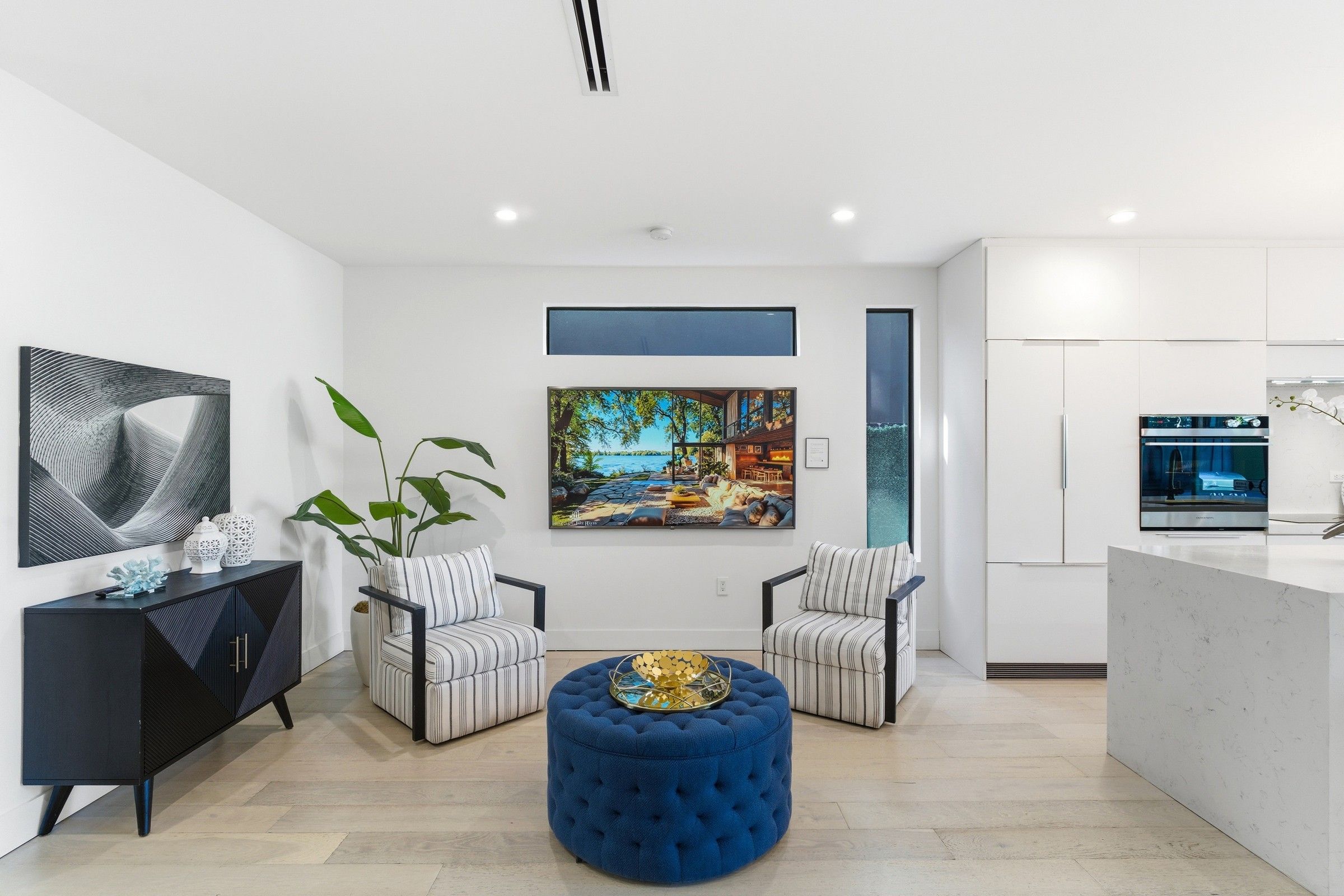 255 NW 39th Street Miami FL 33127