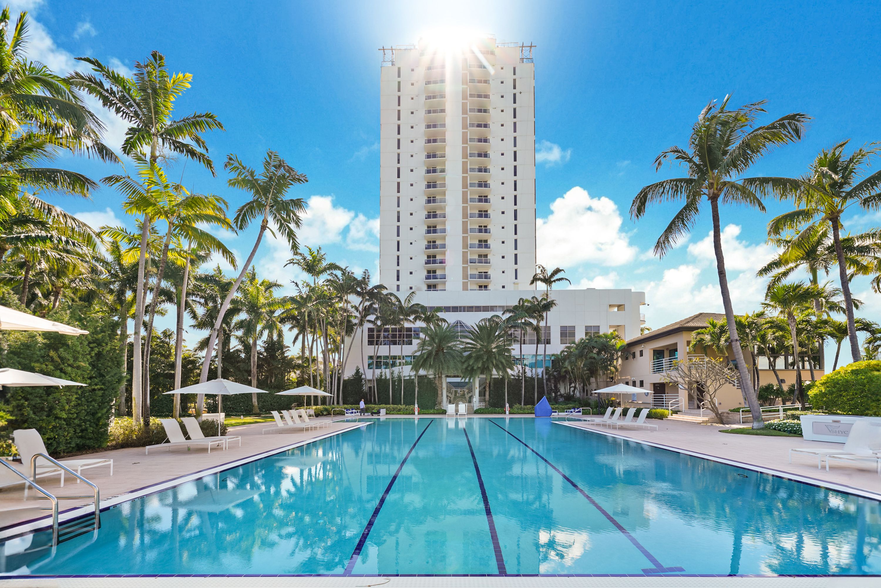 1900 Sunset Harbour Drive Miami Beach FL 33139