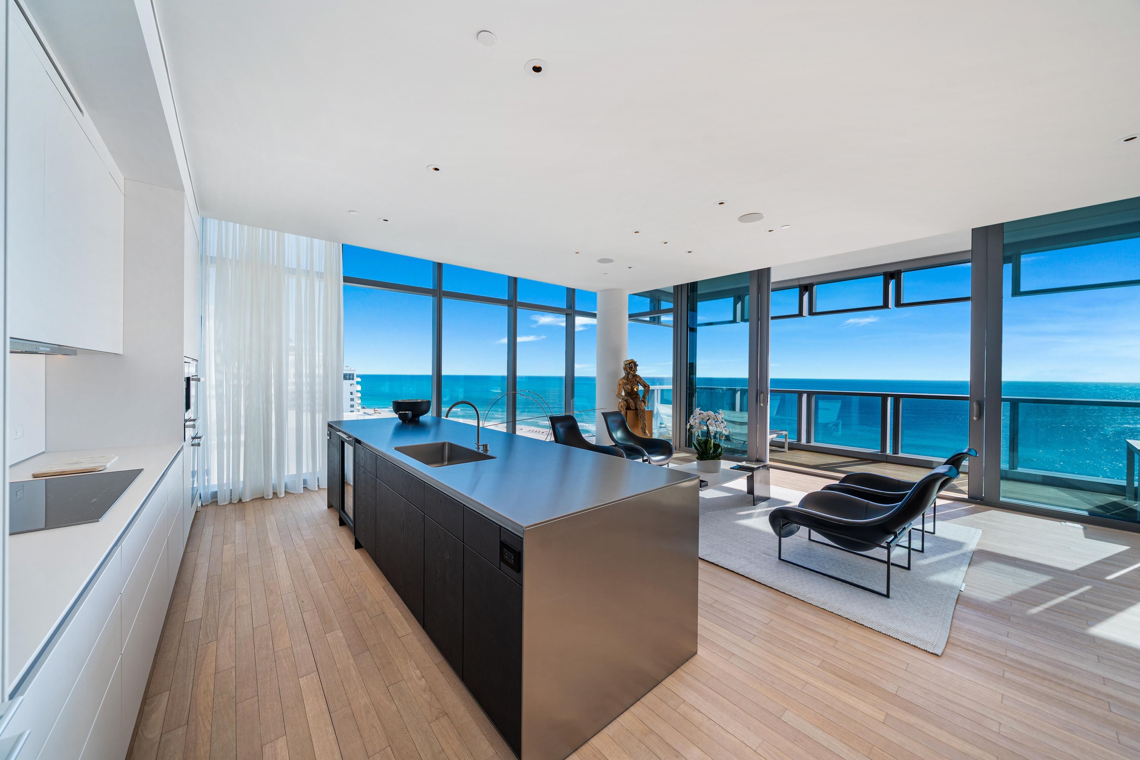 2901 Collins Avenue Miami Beach FL 33140