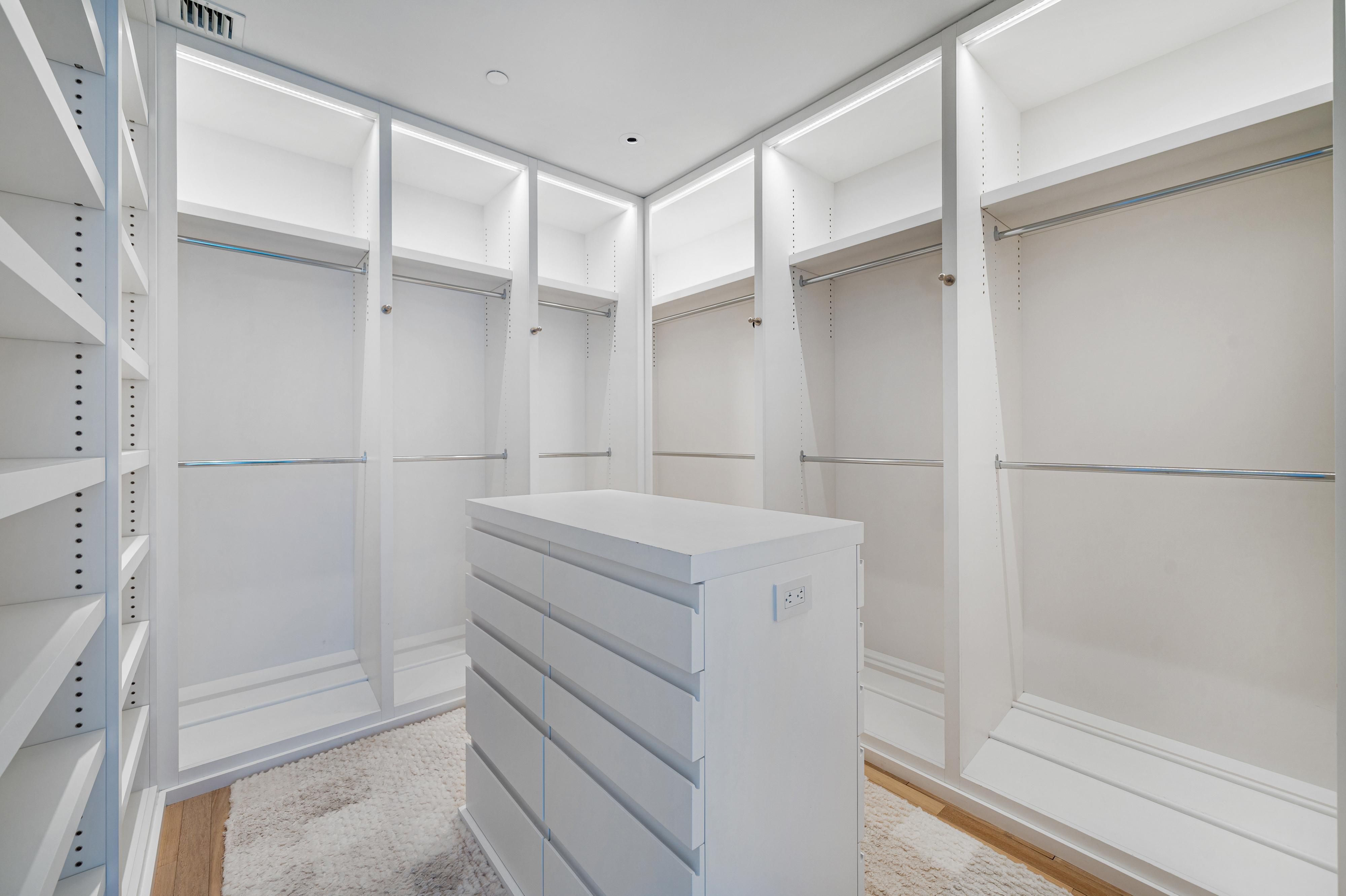 2901 Collins Avenue Miami Beach FL 33140