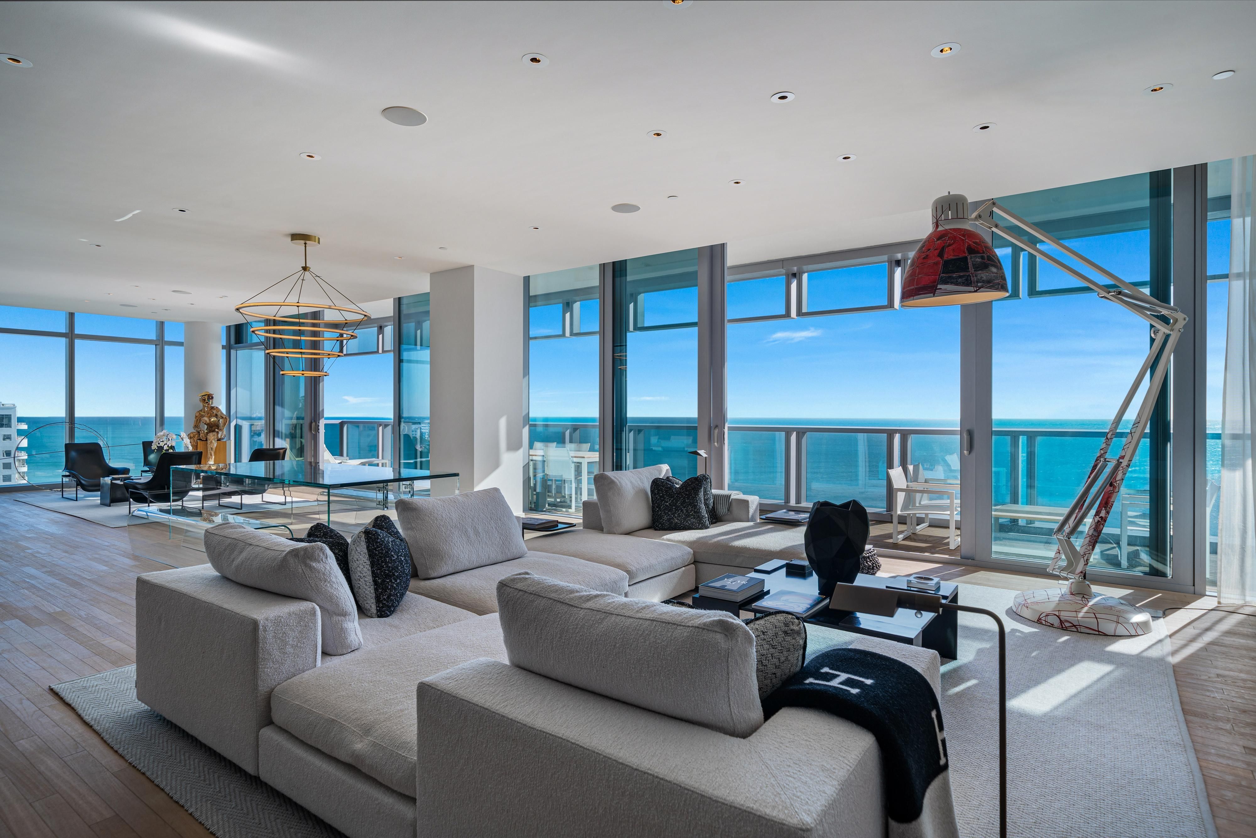 2901 Collins Avenue Miami Beach FL 33140