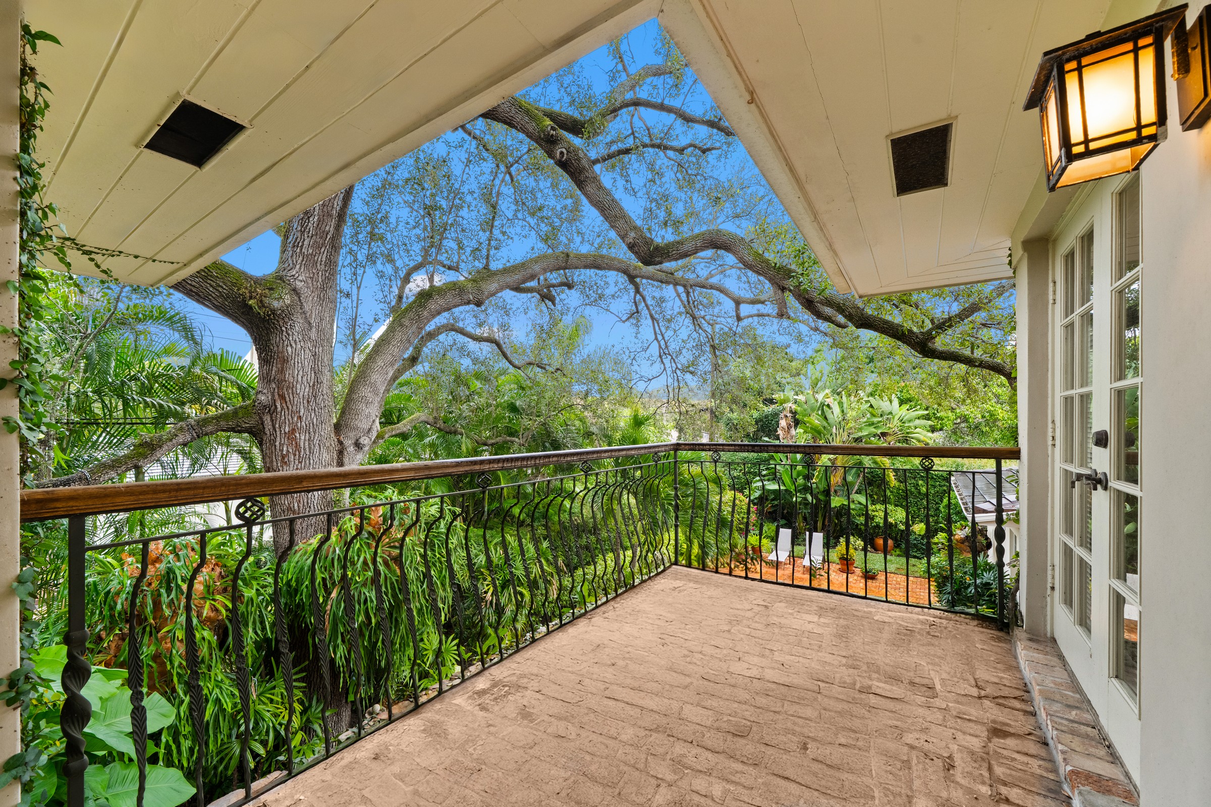 1255 Algardi Avenue Coral Gables FL 33146