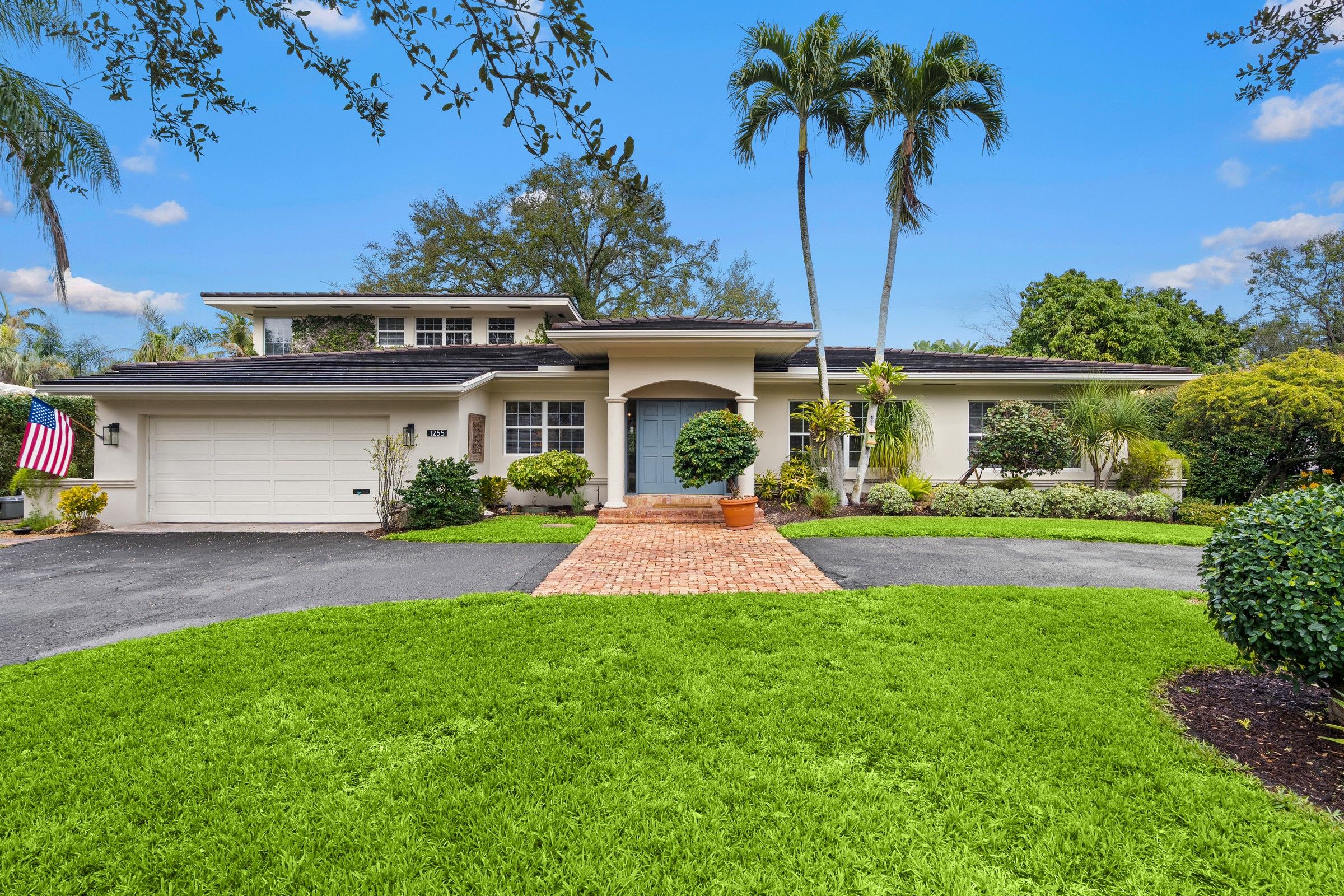 1255 Algardi Avenue Coral Gables FL 33146