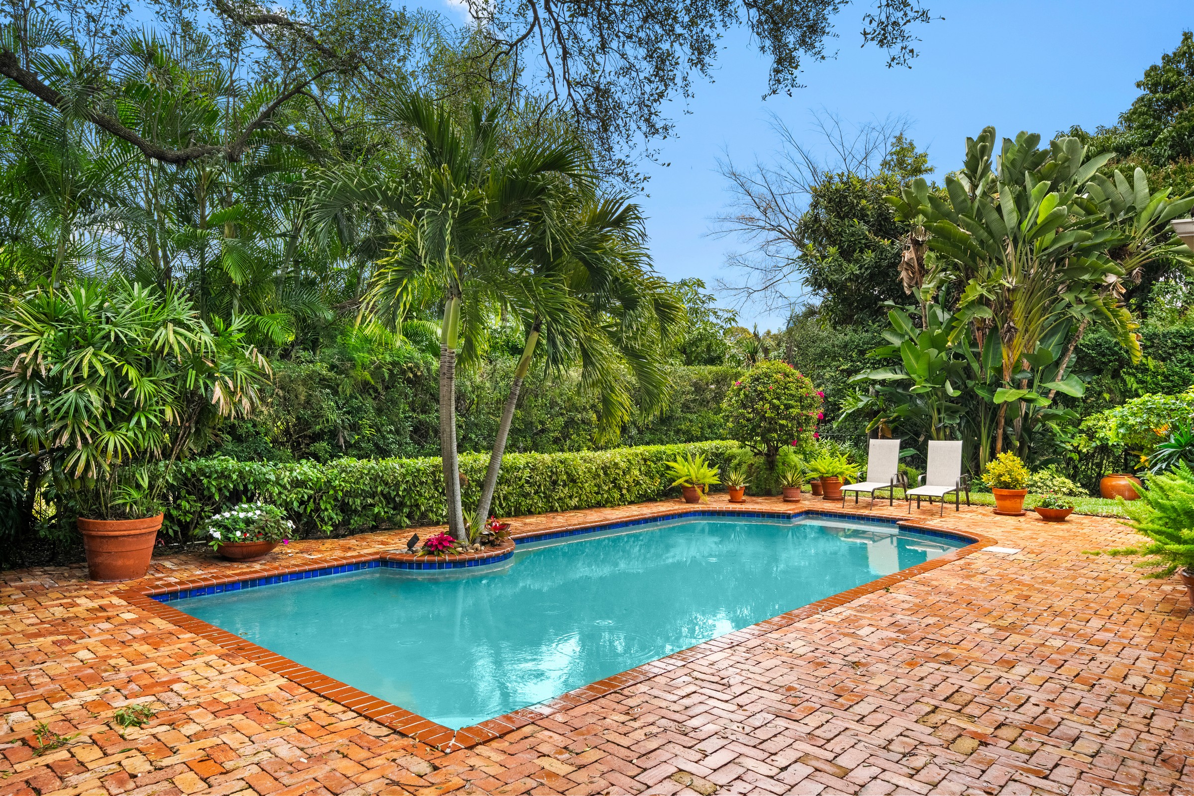 1255 Algardi Avenue Coral Gables FL 33146