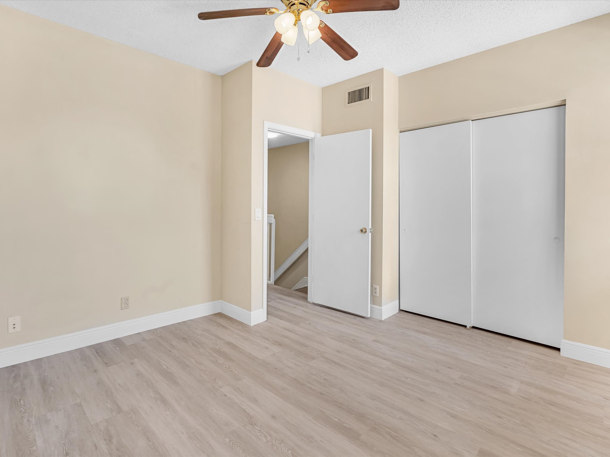 60 Key West Court Weston FL 33326