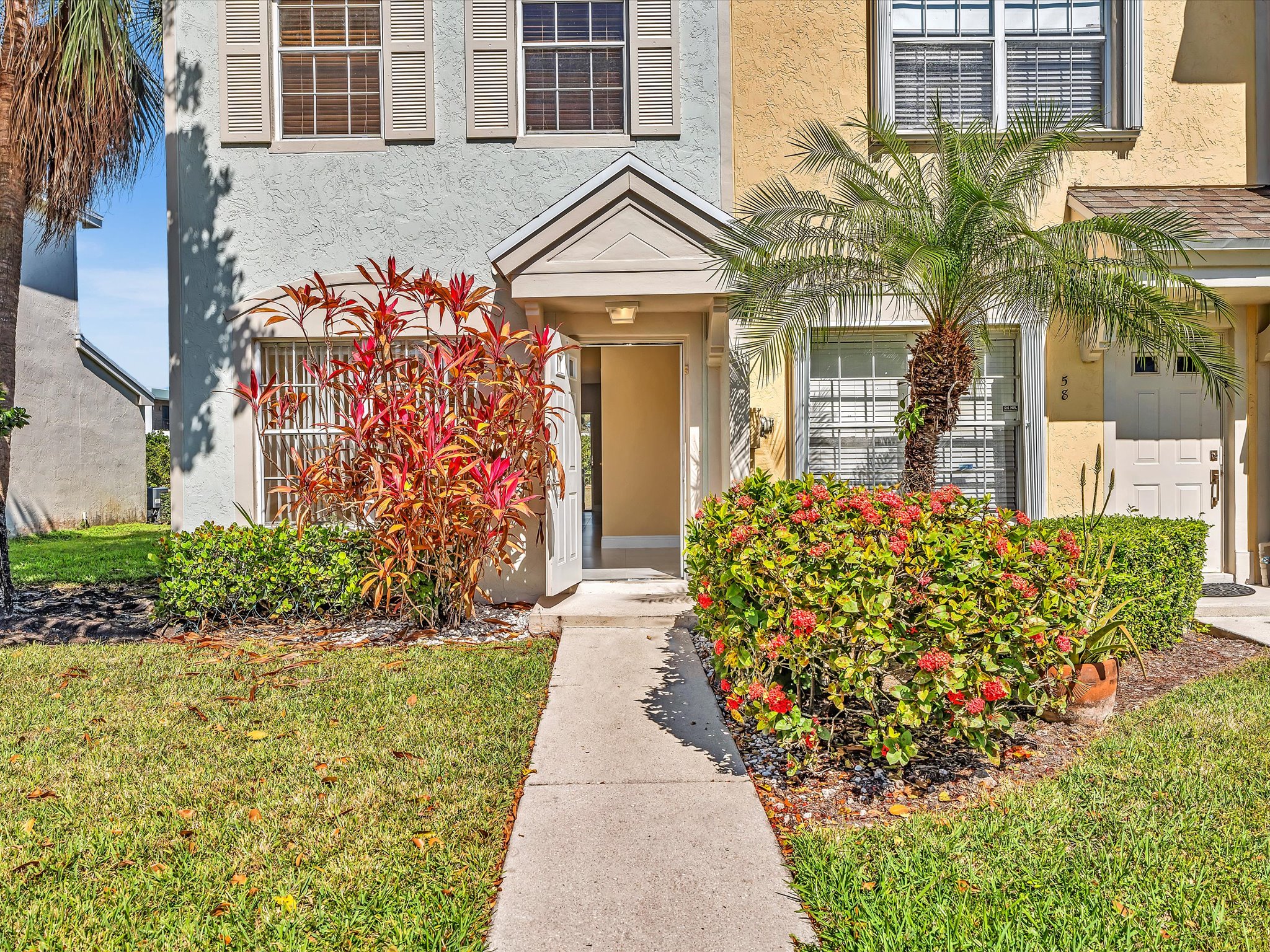 60 Key West Court Weston FL 33326