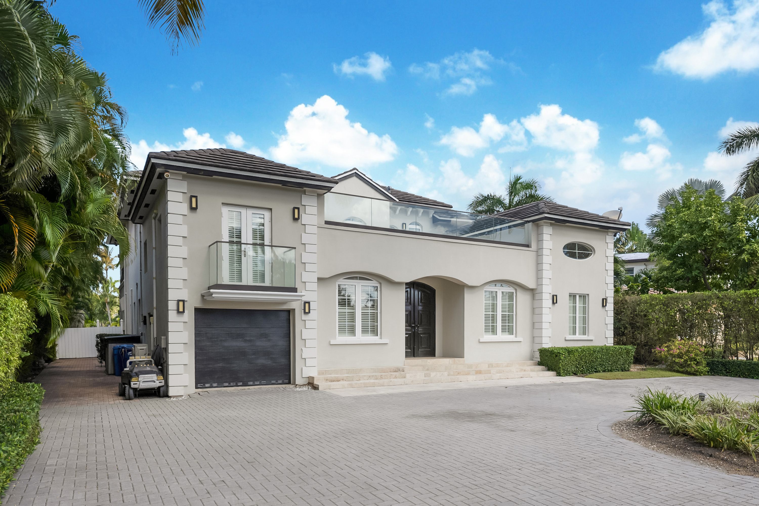 520 N Parkway Golden Beach FL 33160