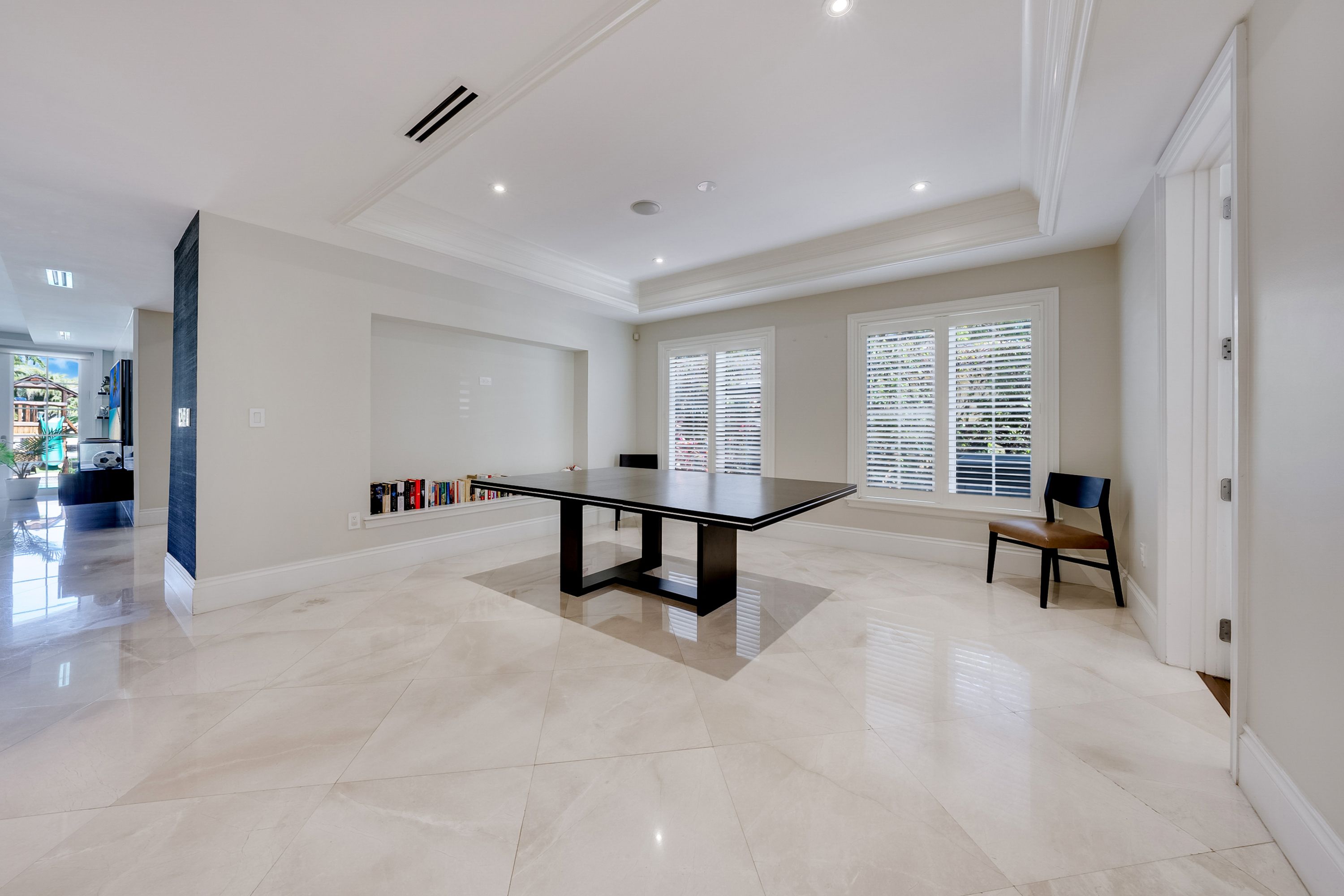 520 N Parkway Golden Beach FL 33160