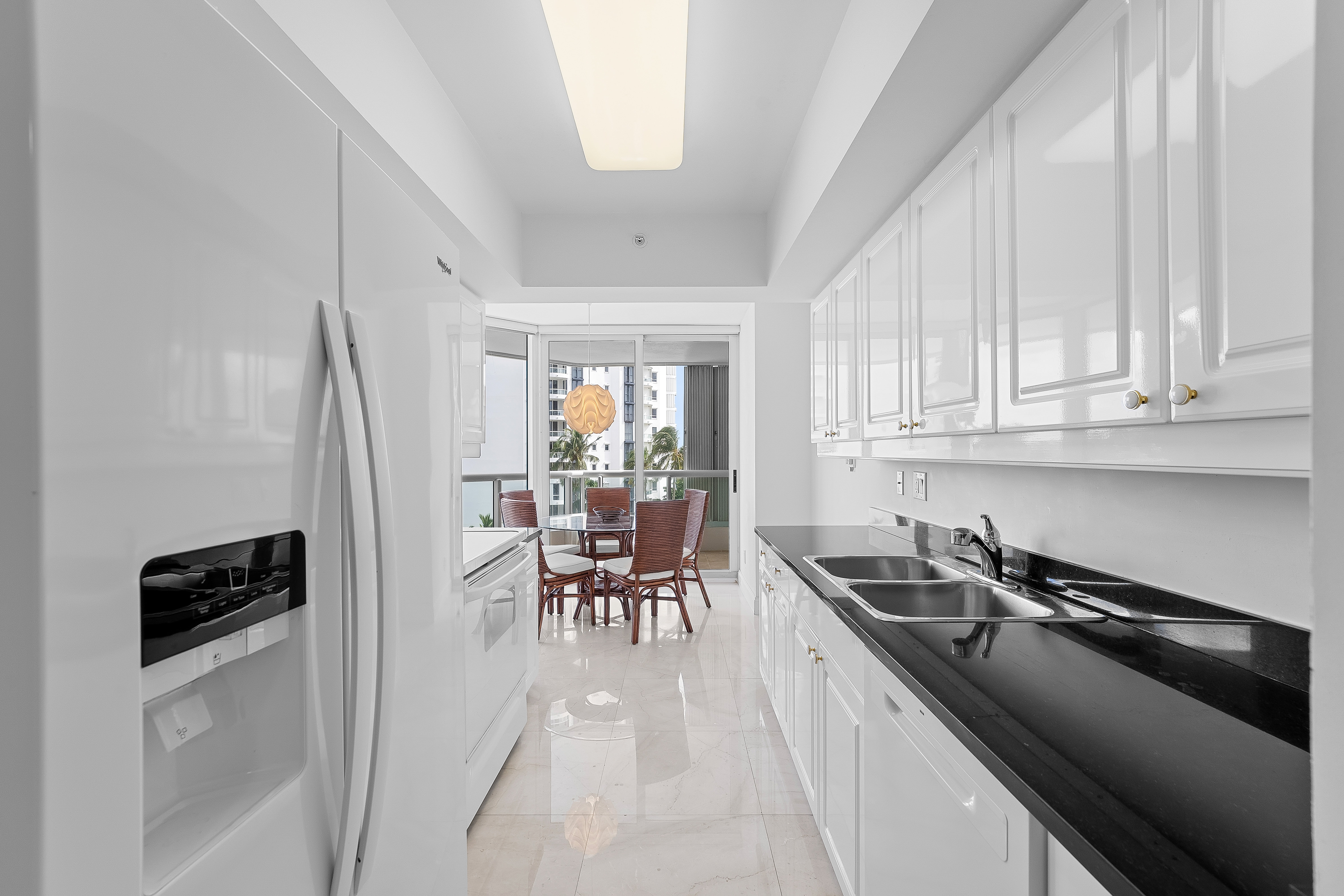 21055 Yacht Club Drive Aventura FL 33180
