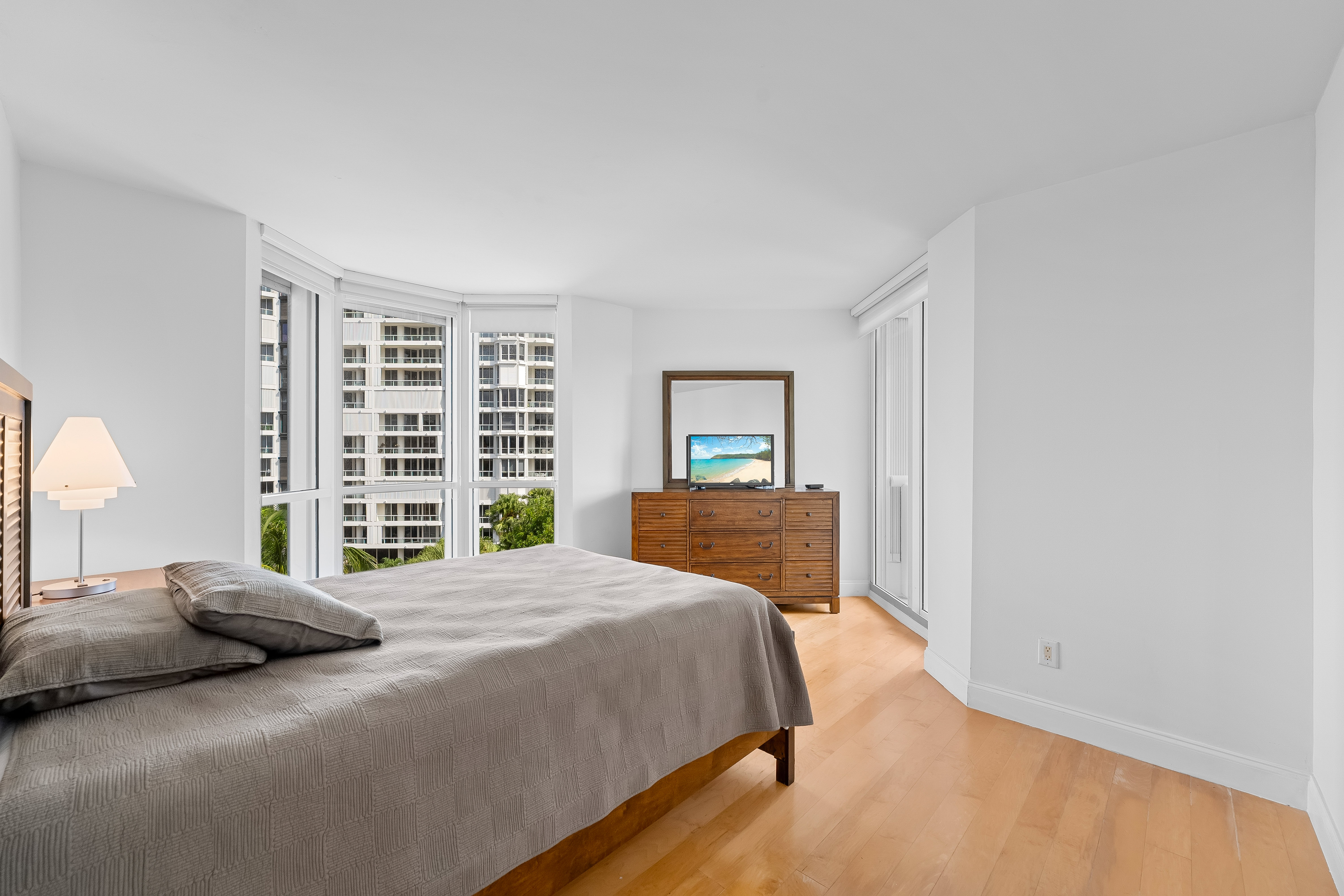21055 Yacht Club Drive Aventura FL 33180