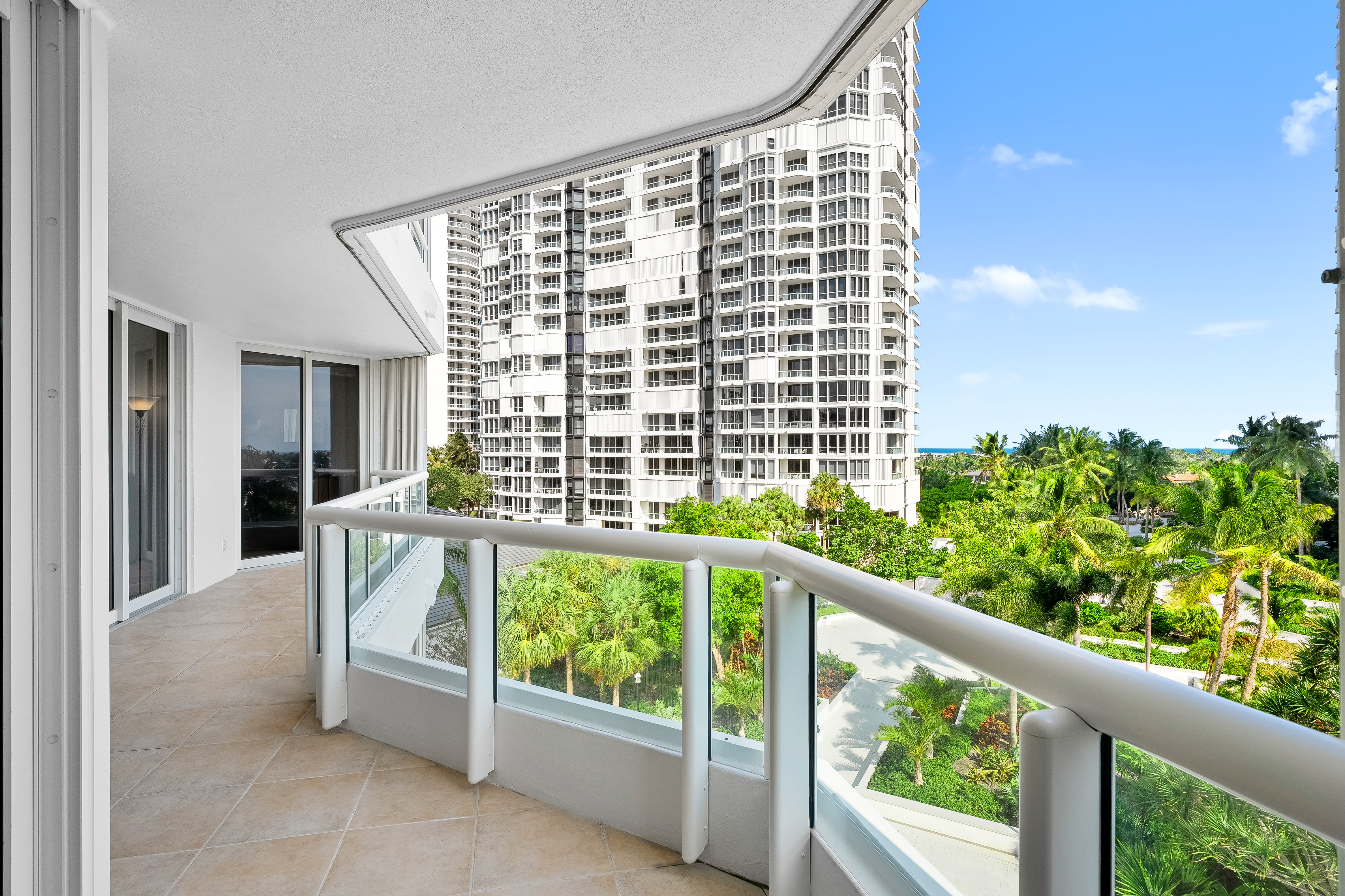 21055 Yacht Club Drive Aventura FL 33180