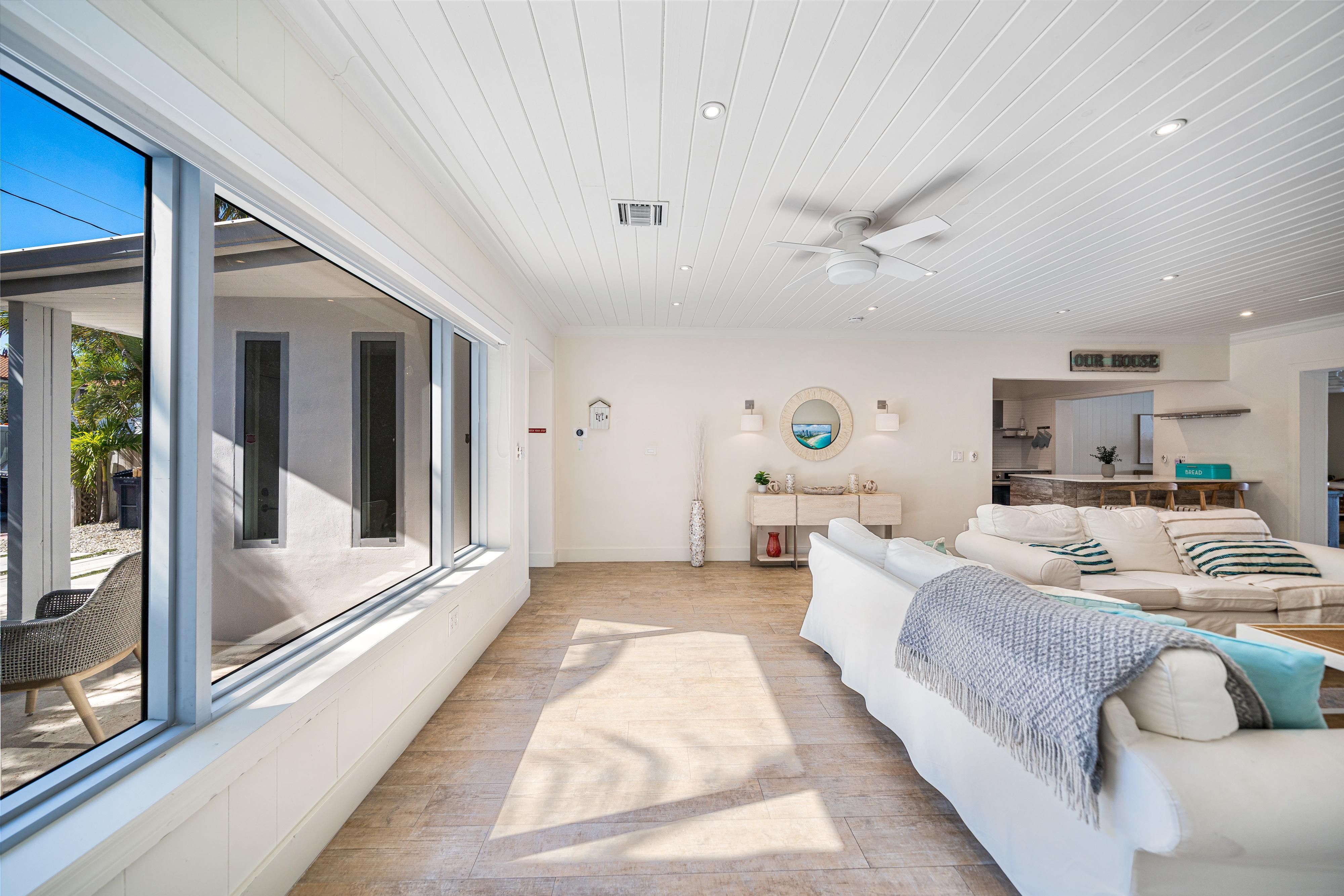 621 86th Street Miami Beach FL 33141
