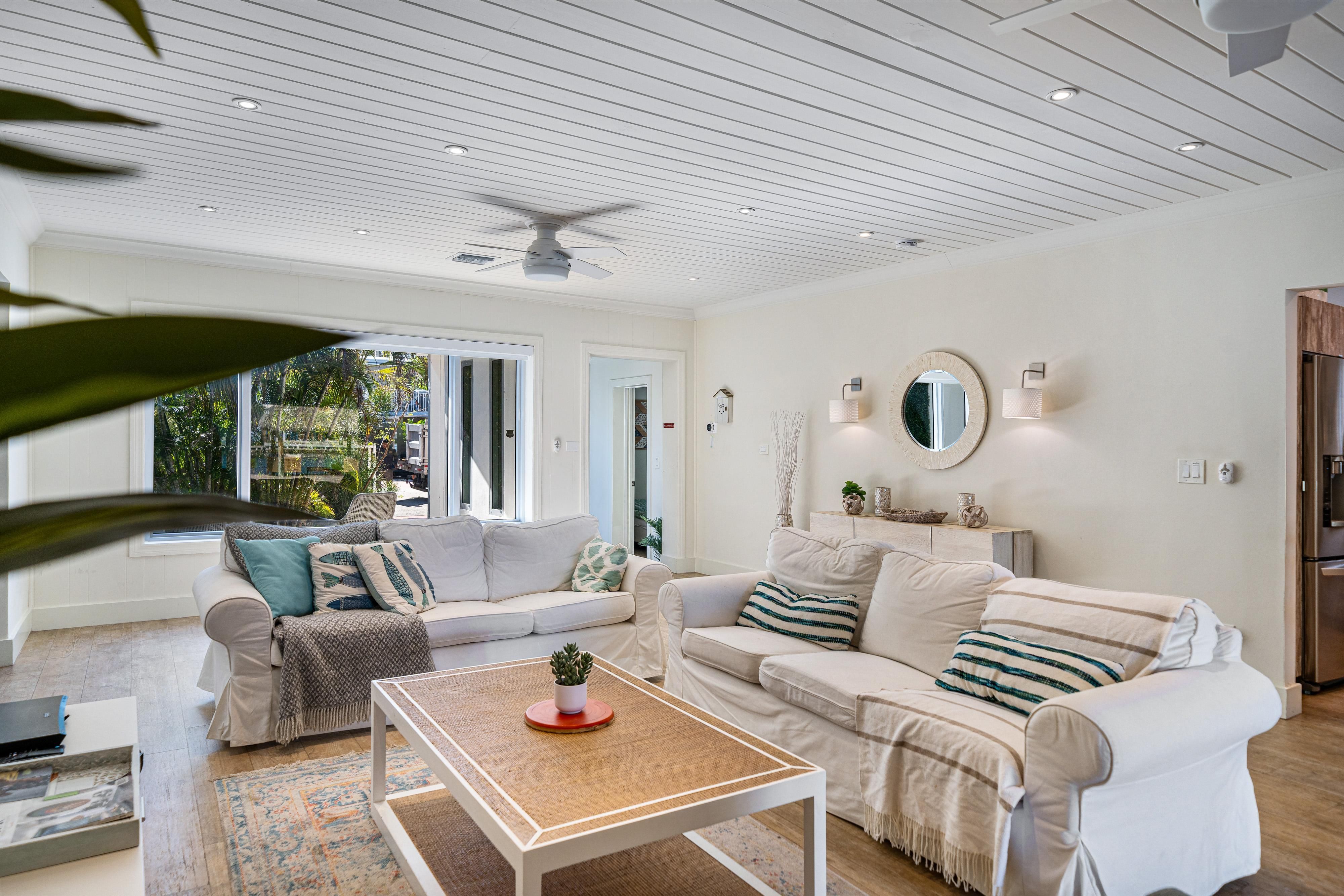 621 86th Street Miami Beach FL 33141