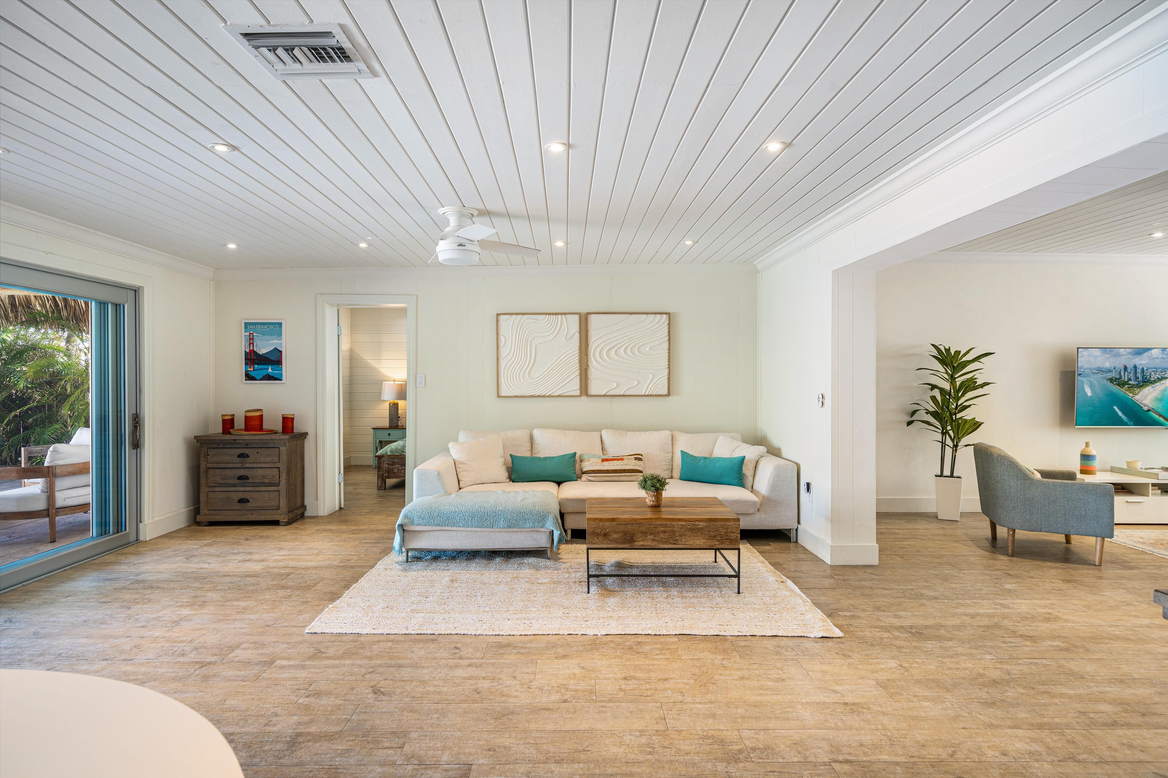 621 86th Street Miami Beach FL 33141