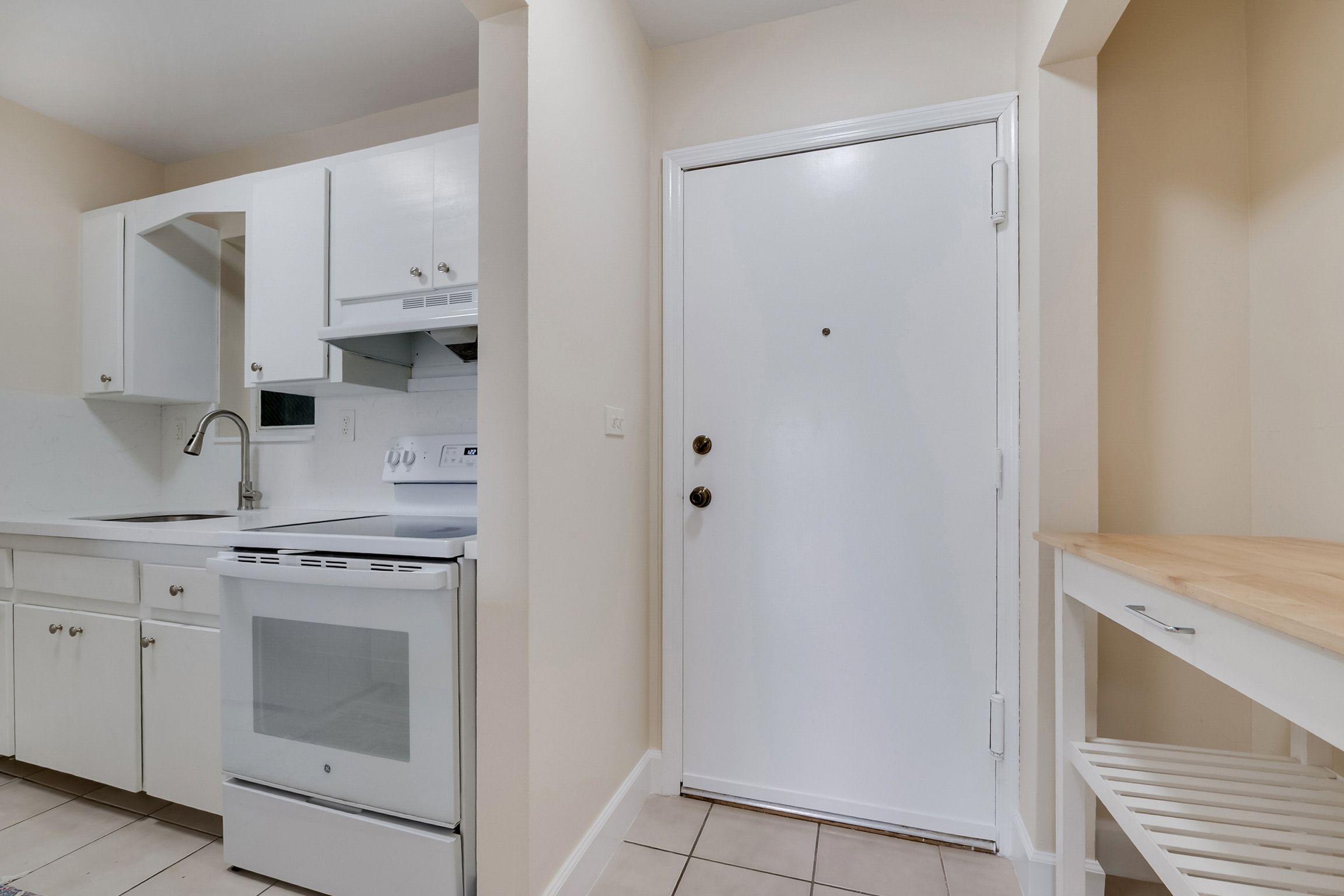 1661 SW 3rd Street Miami FL 33135