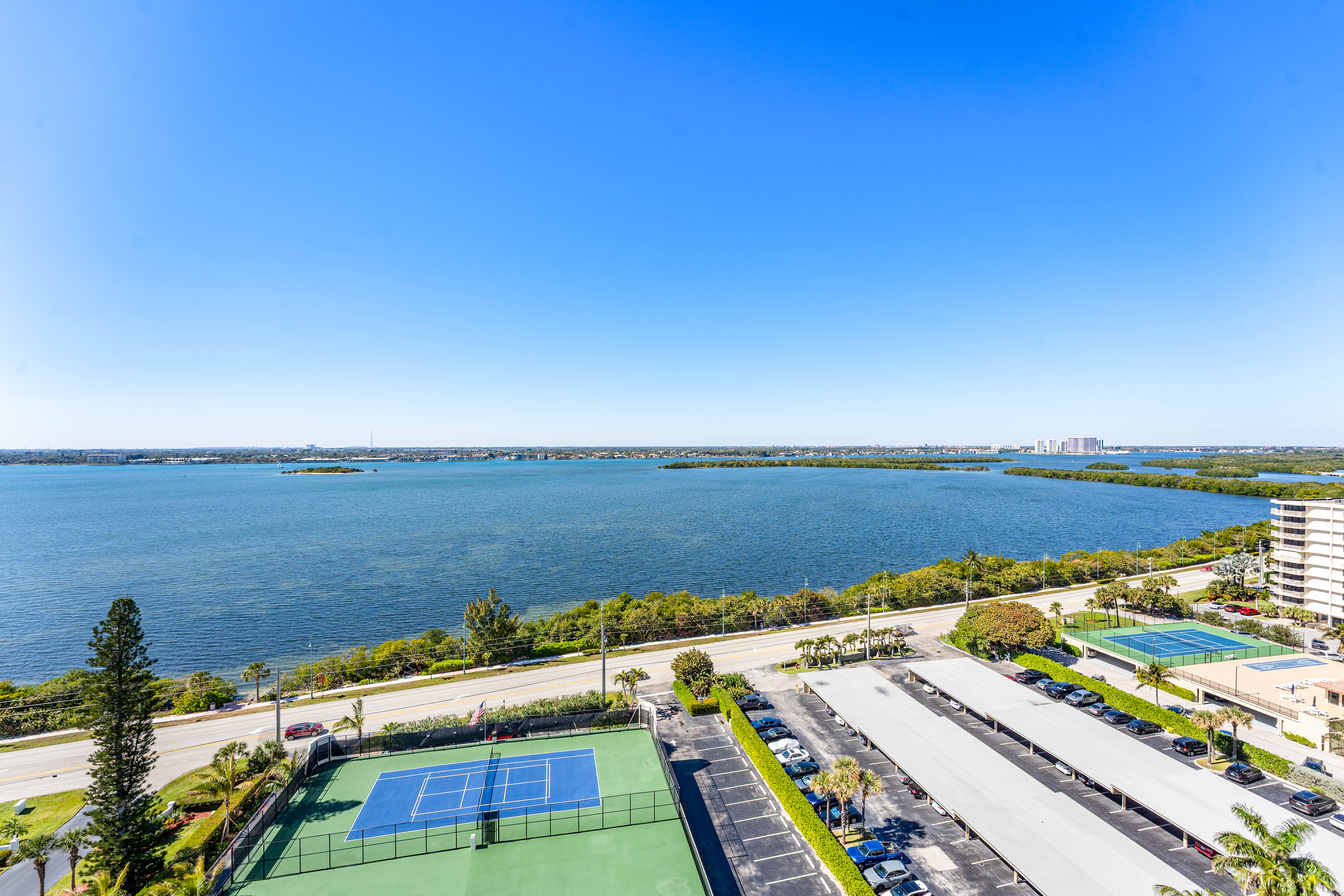 5420 N Ocean Drive Singer Island FL 33404