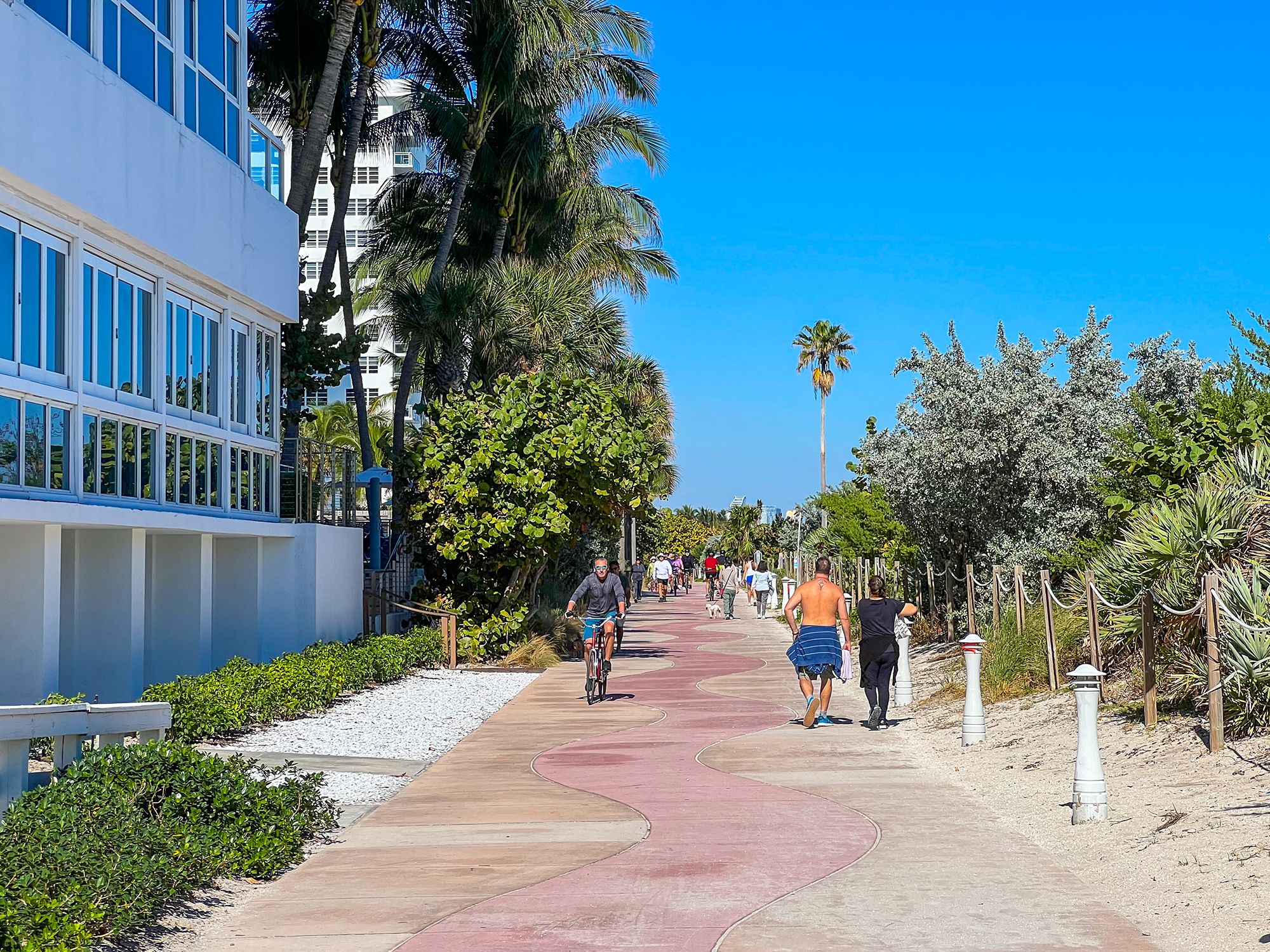 6899 Collins Avenue Miami Beach FL 33141