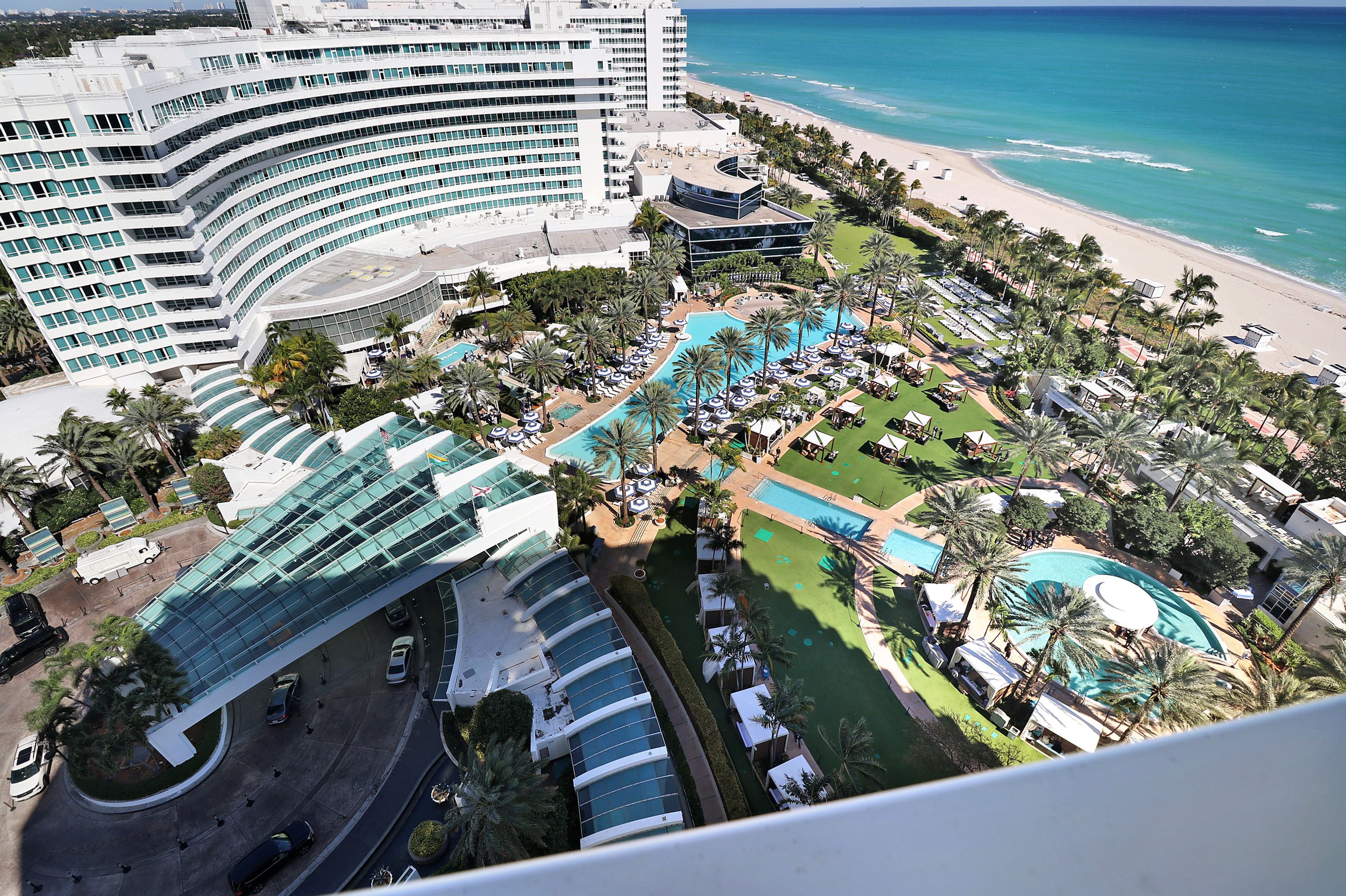 4391 Collins Avenue Miami Beach FL 33140