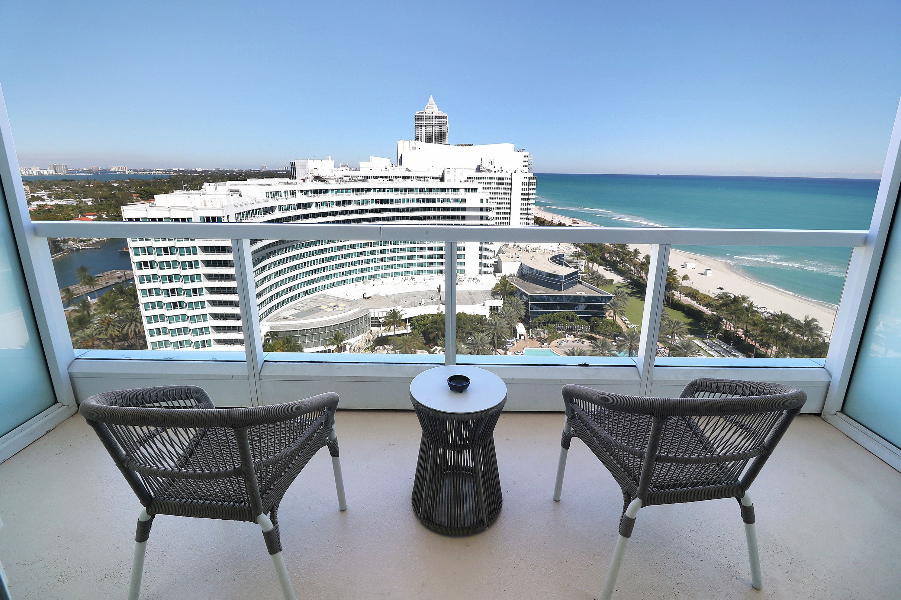4391 Collins Avenue Miami Beach FL 33140