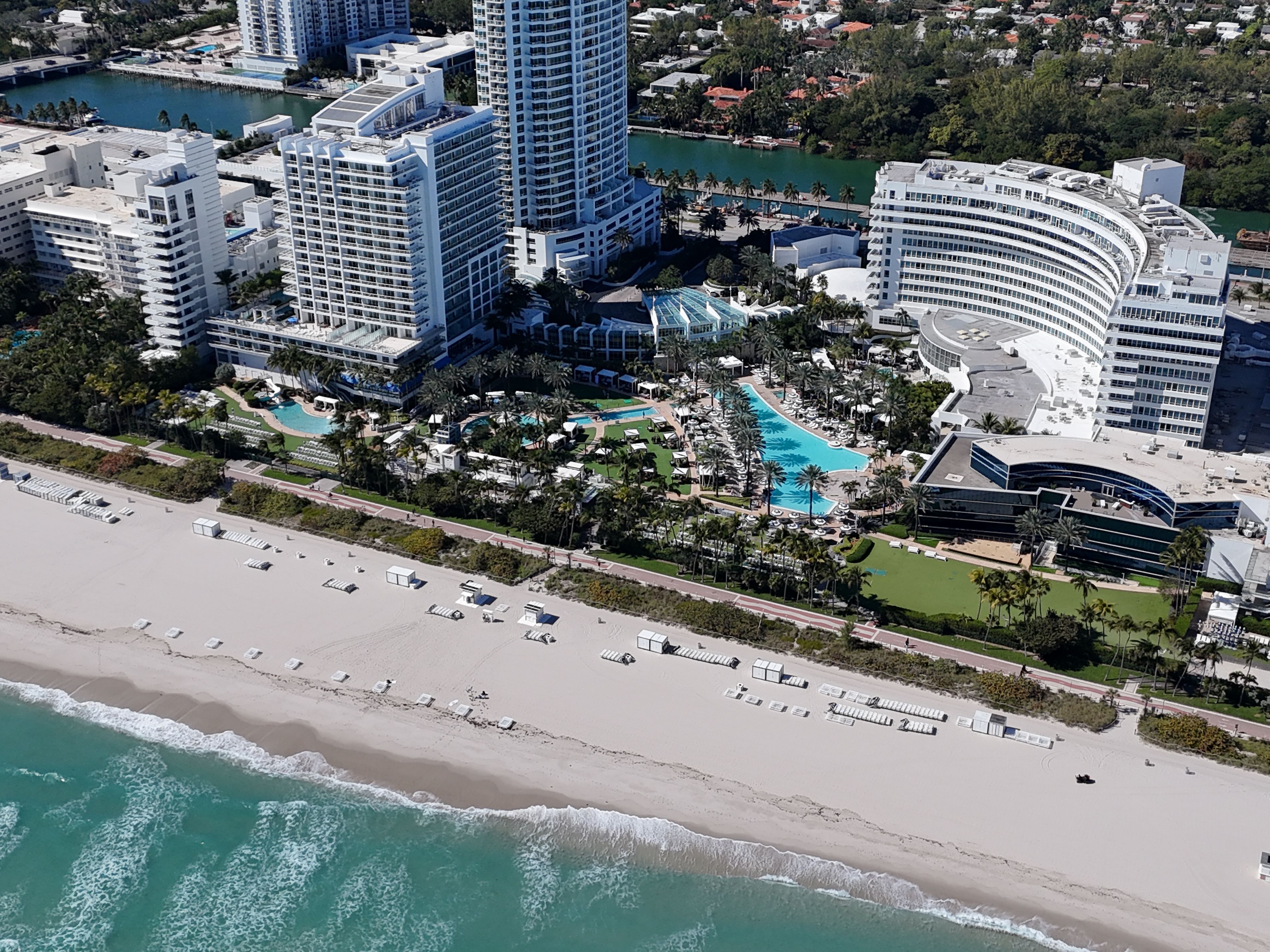 4391 Collins Avenue Miami Beach FL 33140