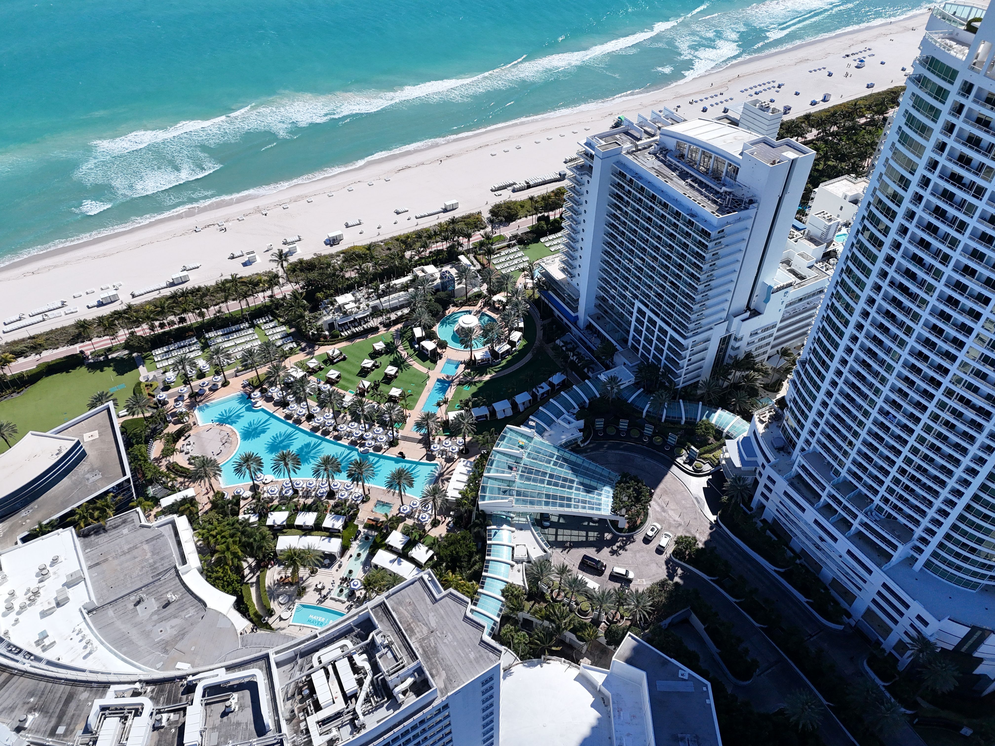 4391 Collins Avenue Miami Beach FL 33140