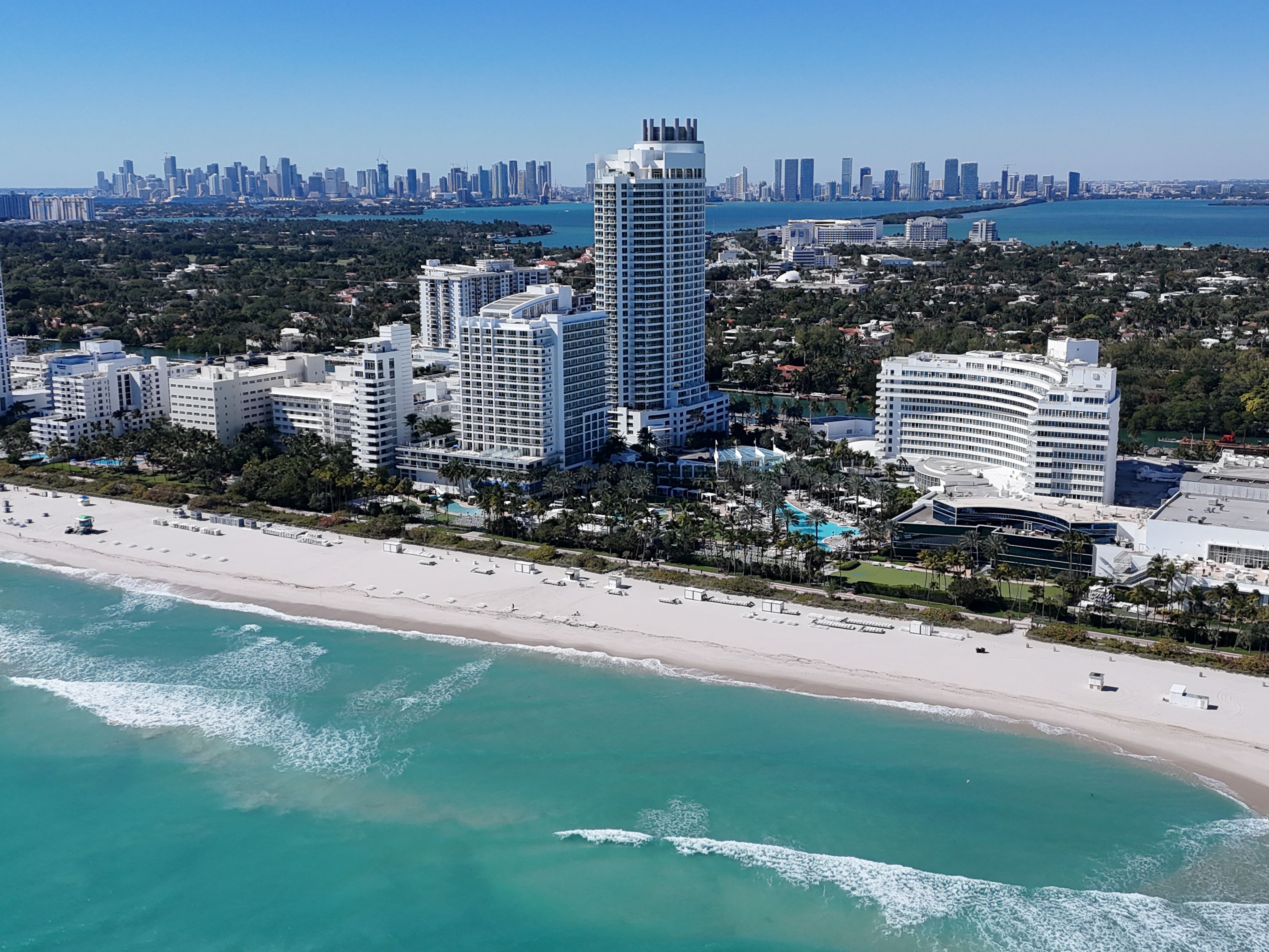 4391 Collins Avenue Miami Beach FL 33140