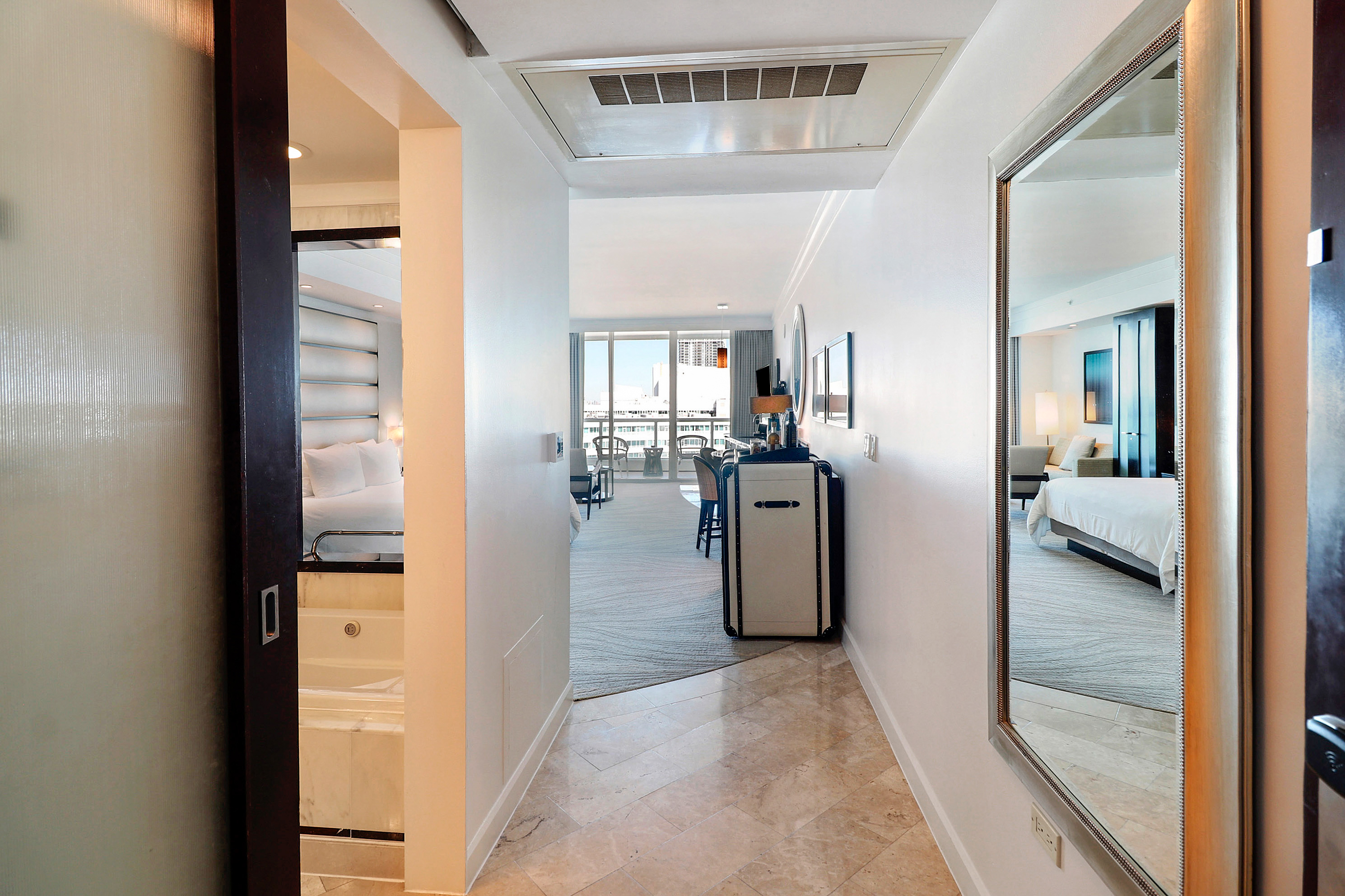 4391 Collins Avenue Miami Beach FL 33140