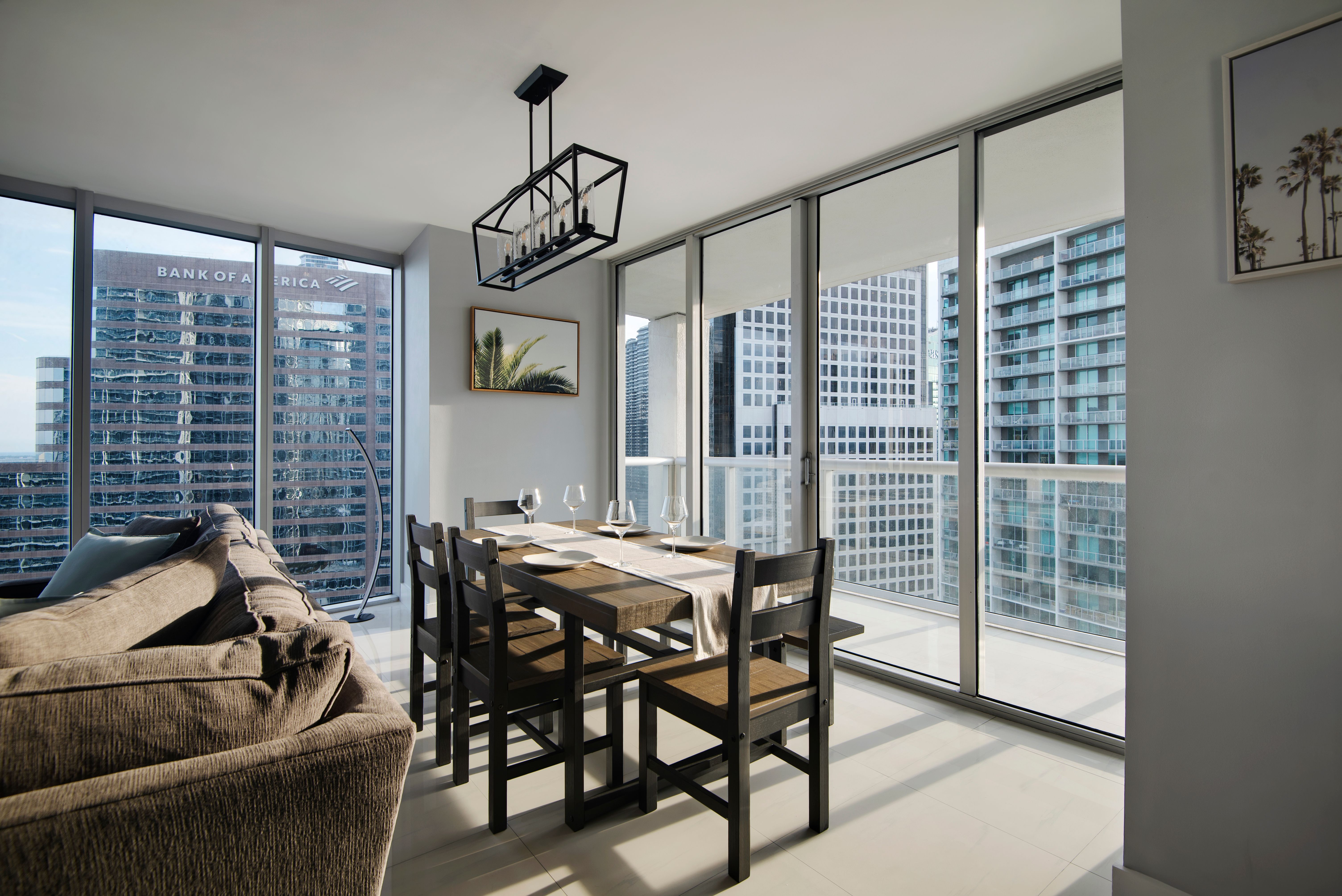 485 Brickell Avenue Miami FL 33131