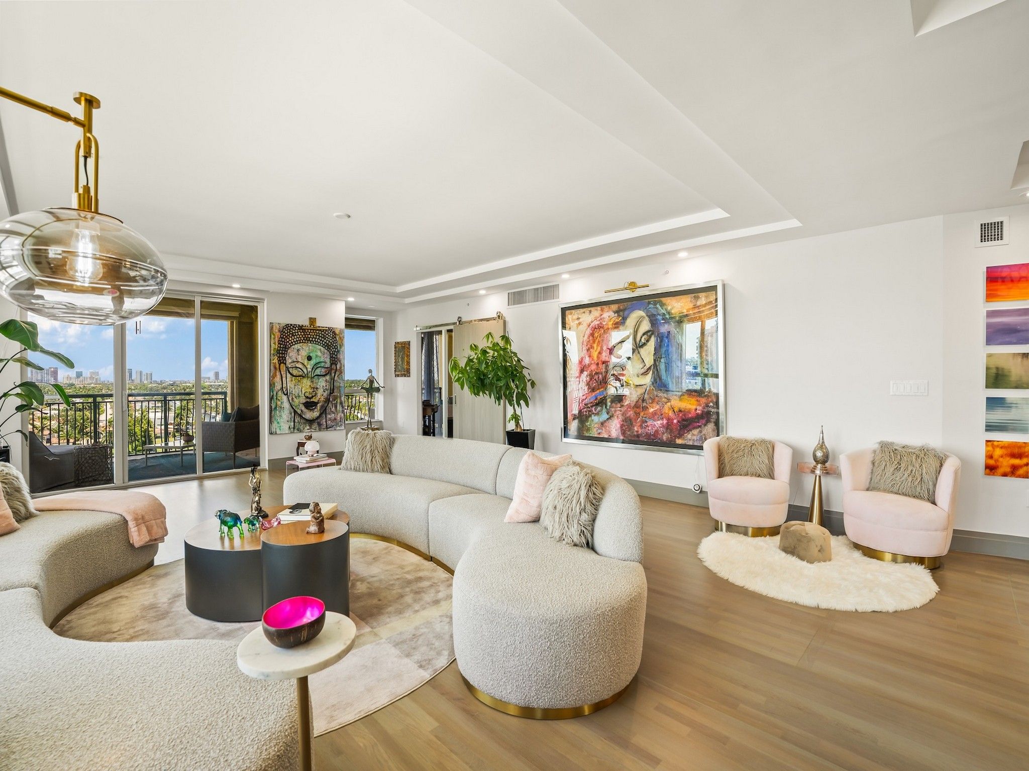 209 N Birch Road Fort Lauderdale FL 33304