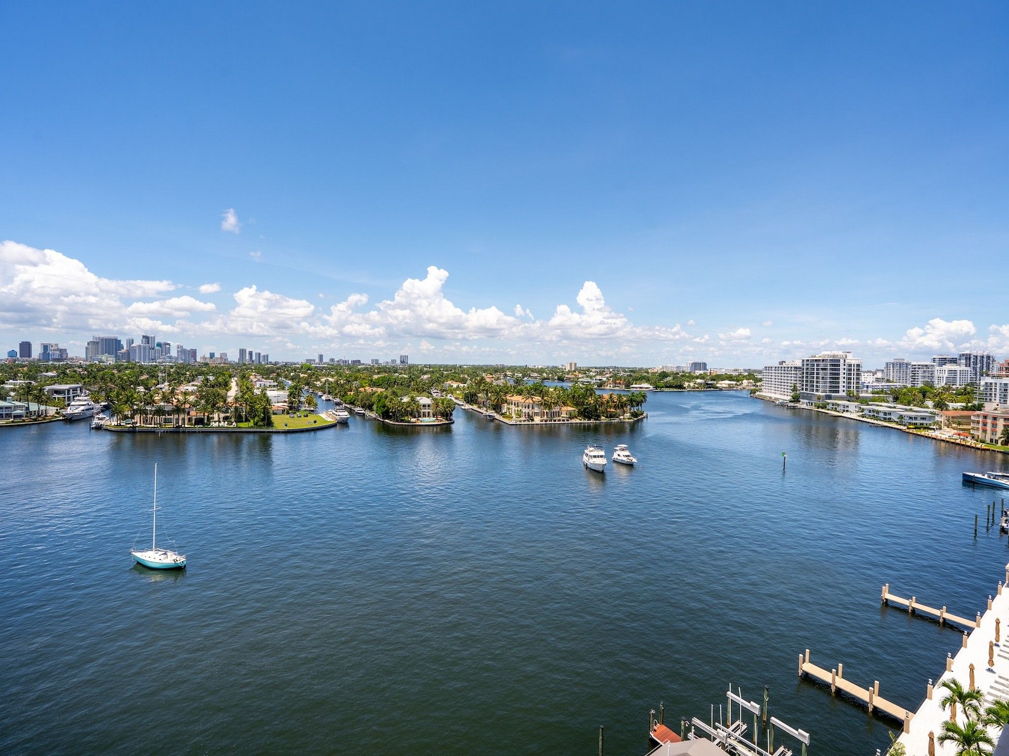 209 N Birch Road Fort Lauderdale FL 33304