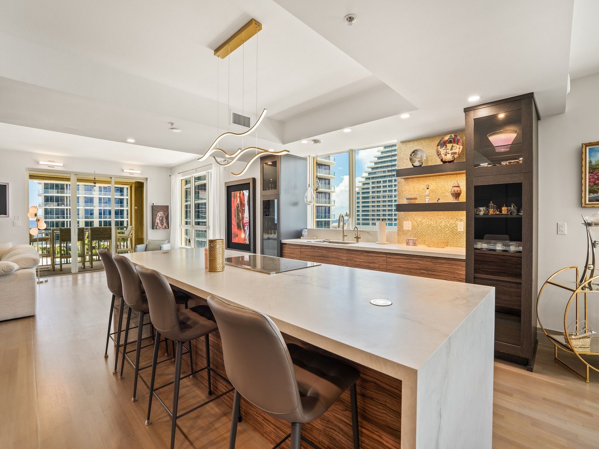 209 N Birch Road Fort Lauderdale FL 33304