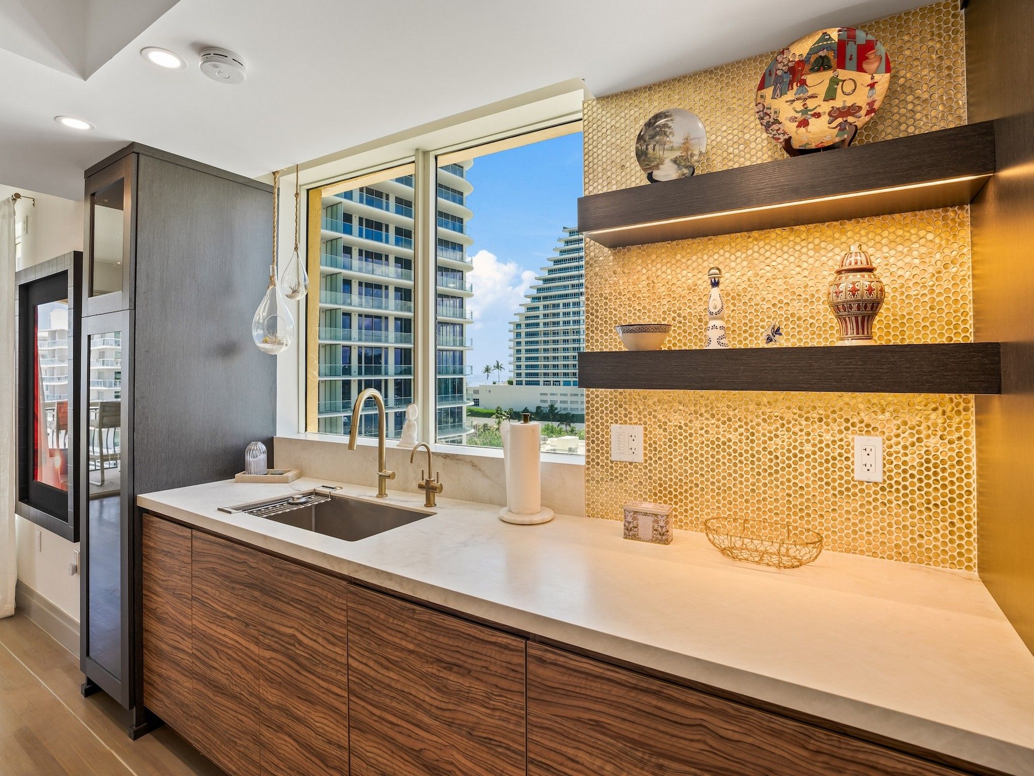 209 N Birch Road Fort Lauderdale FL 33304