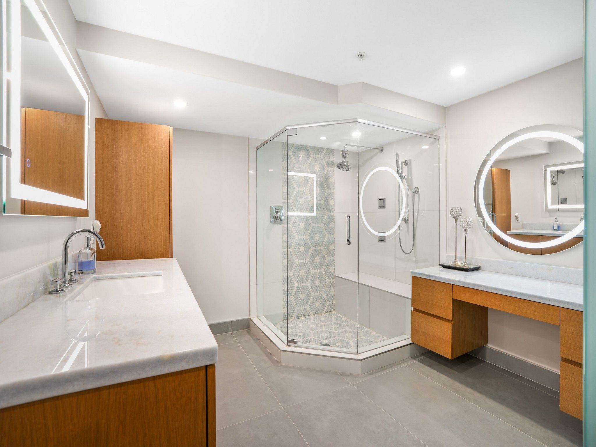 209 N Birch Road Fort Lauderdale FL 33304