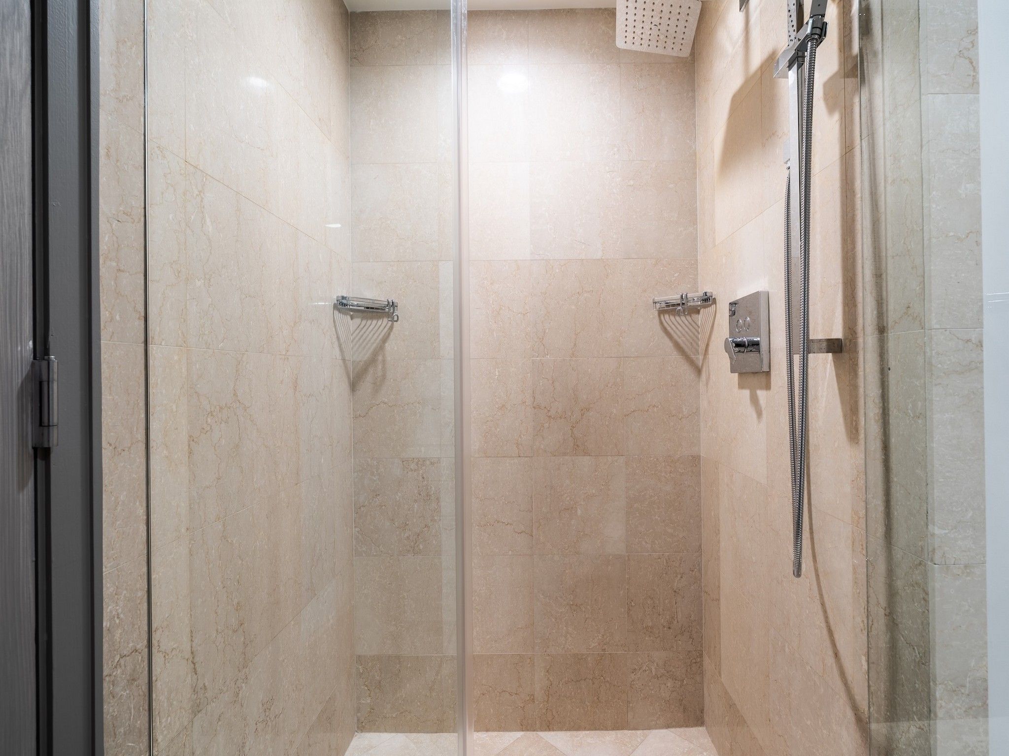 209 N Birch Road Fort Lauderdale FL 33304