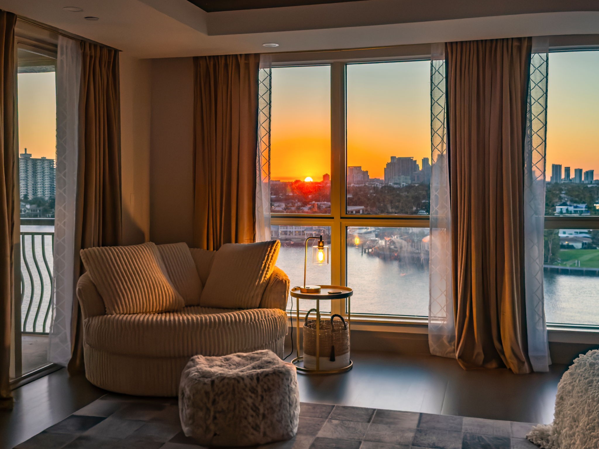 209 N Birch Road Fort Lauderdale FL 33304