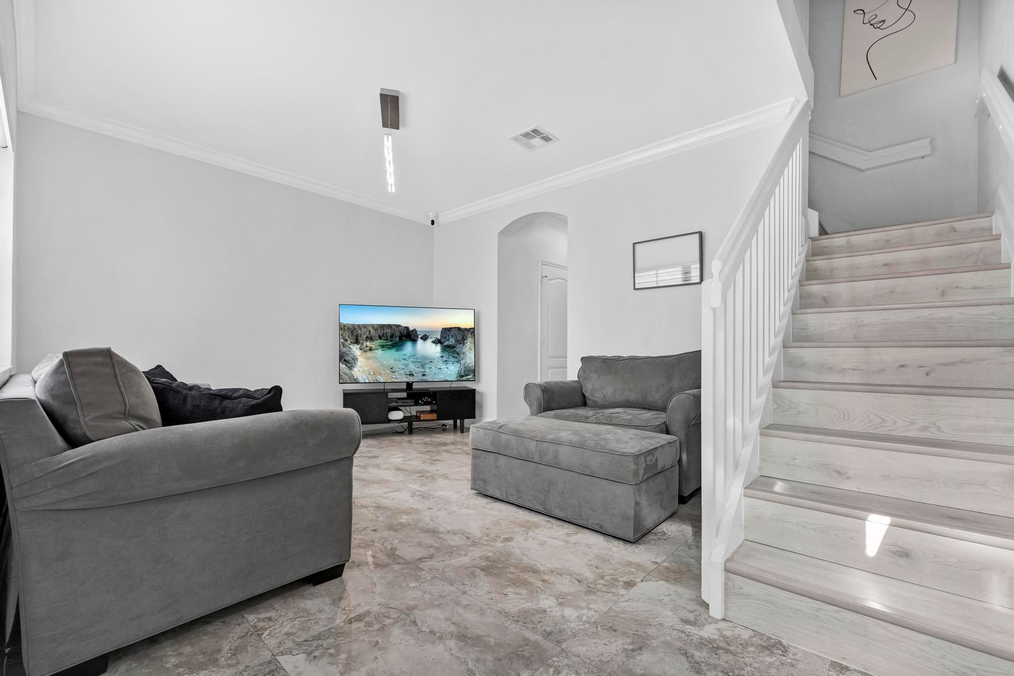 16618 NW 71st Avenue Miami Lakes FL 33014