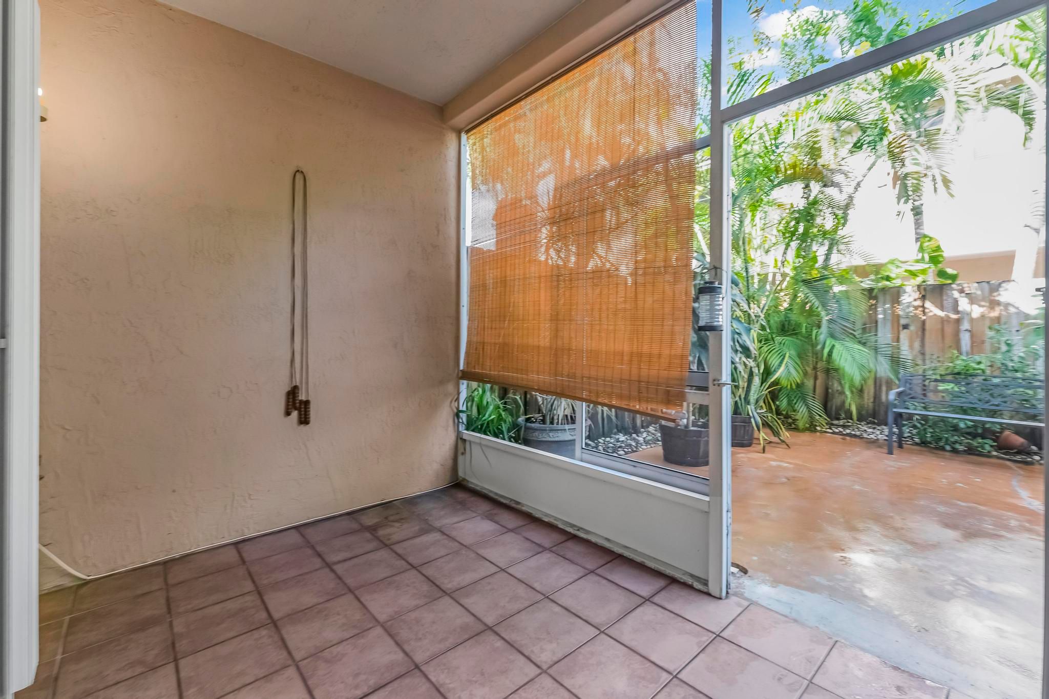 16618 NW 71st Avenue Miami Lakes FL 33014