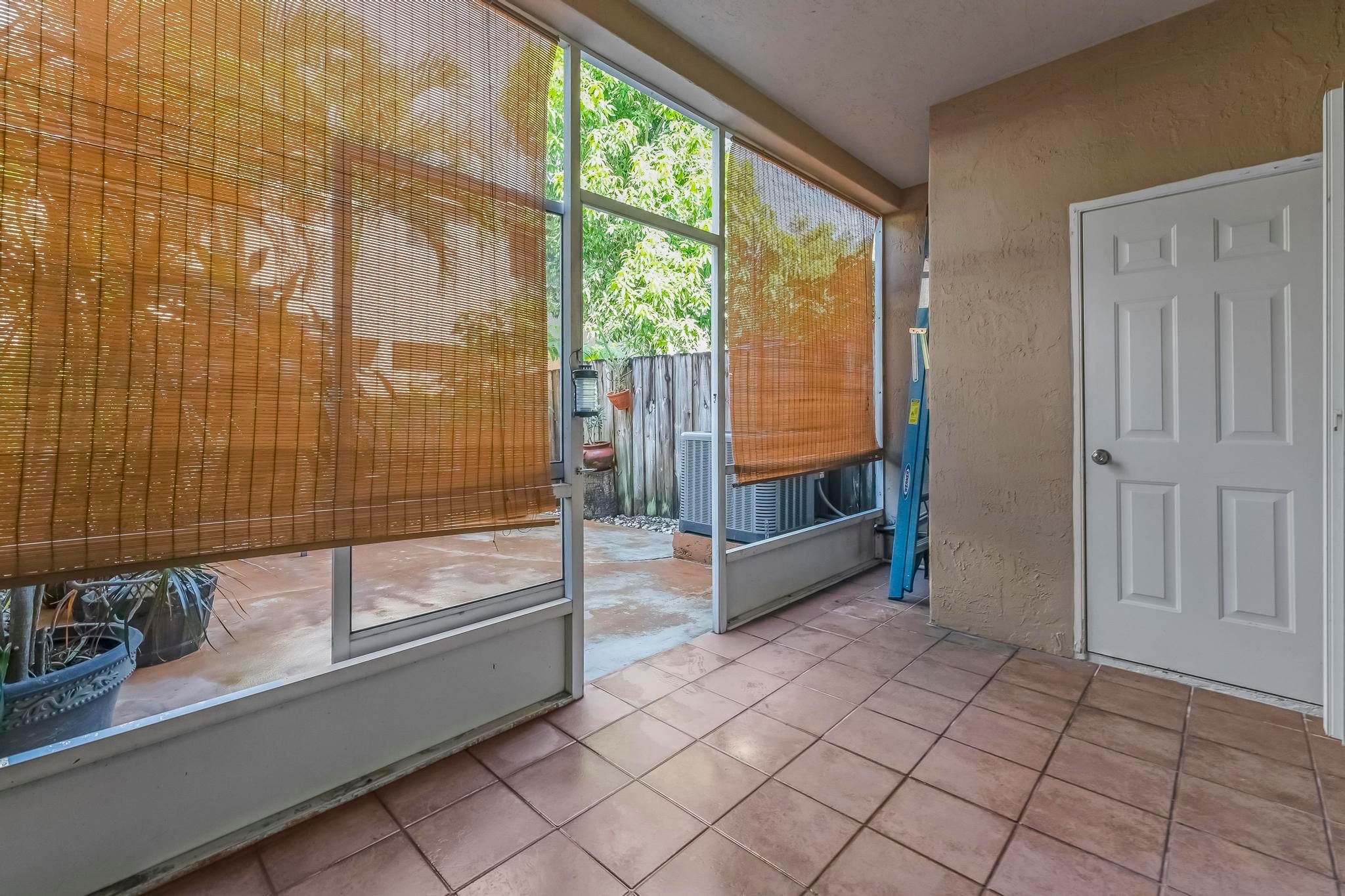 16618 NW 71st Avenue Miami Lakes FL 33014