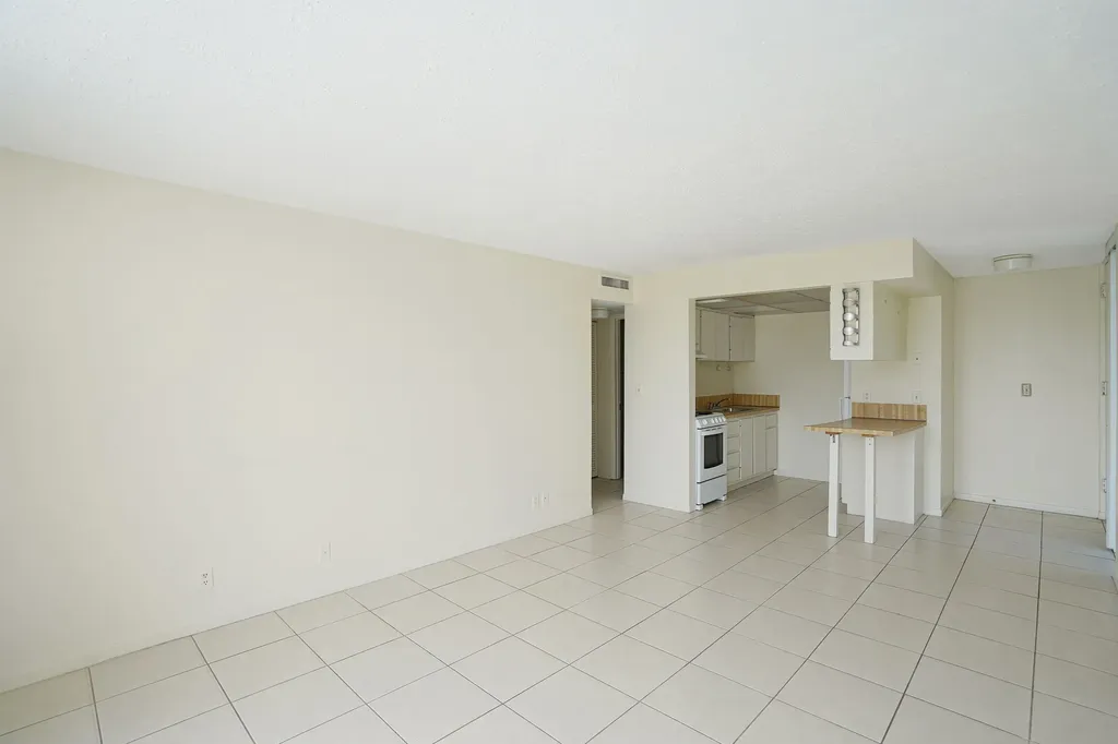 100 Southeast 21st Street Fort Lauderdale FL 33316