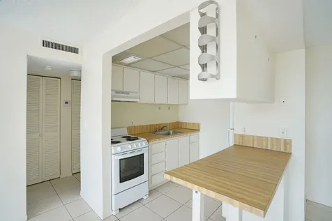100 Southeast 21st Street Fort Lauderdale FL 33316
