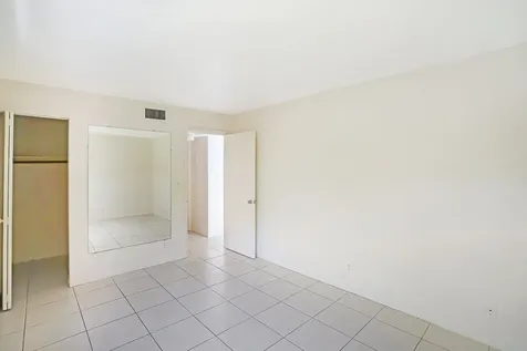 100 Southeast 21st Street Fort Lauderdale FL 33316