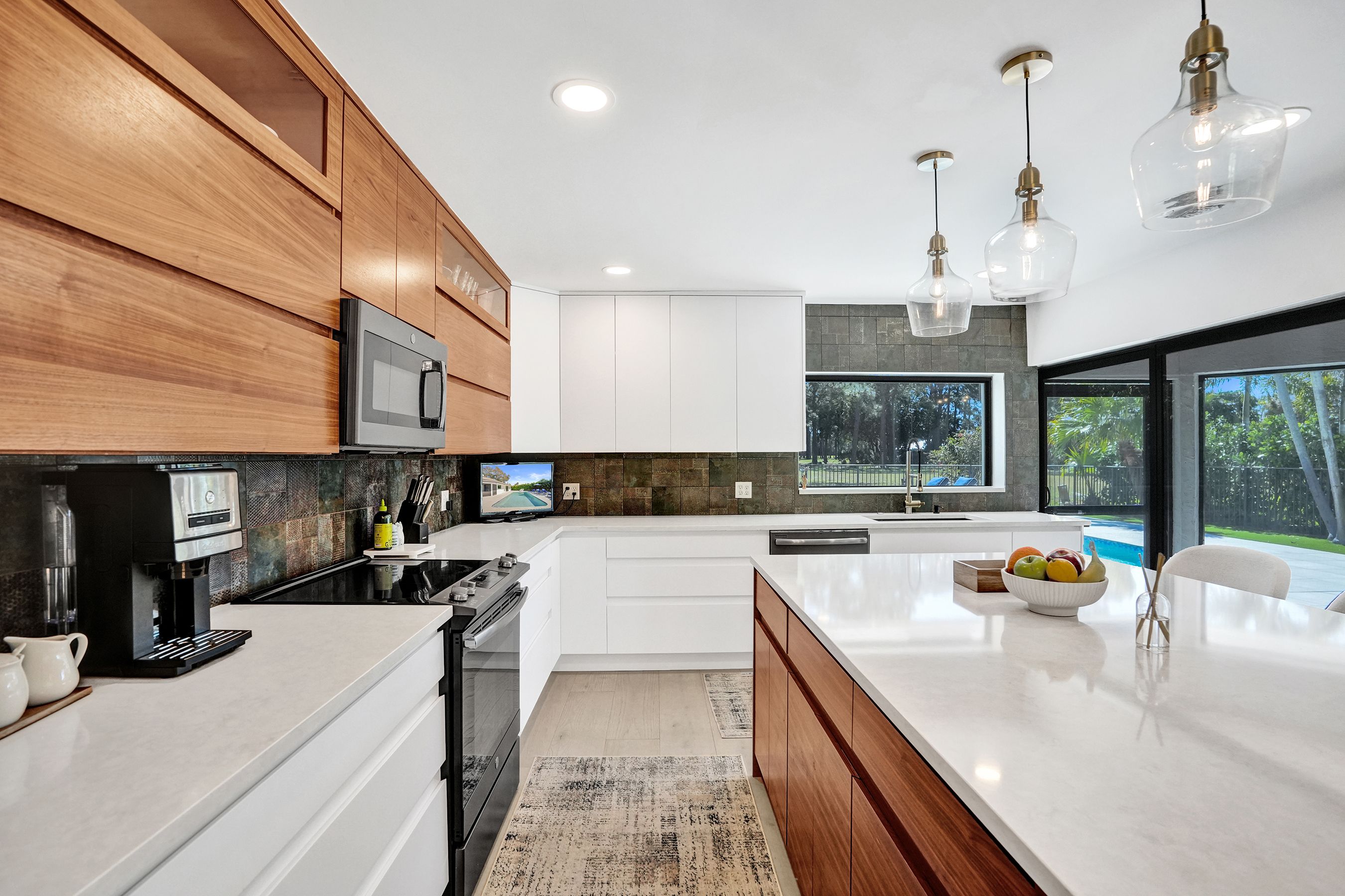 614 W Lakewoode Circle Delray Beach FL 33445