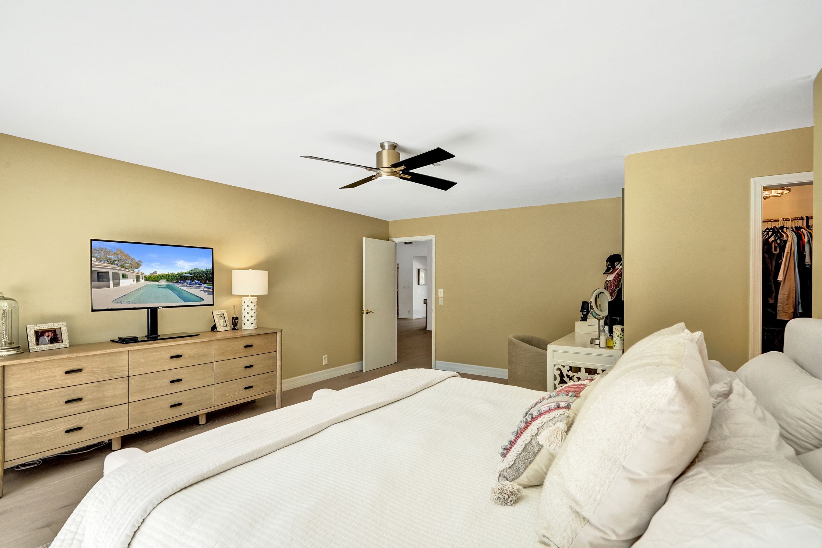 614 W Lakewoode Circle Delray Beach FL 33445