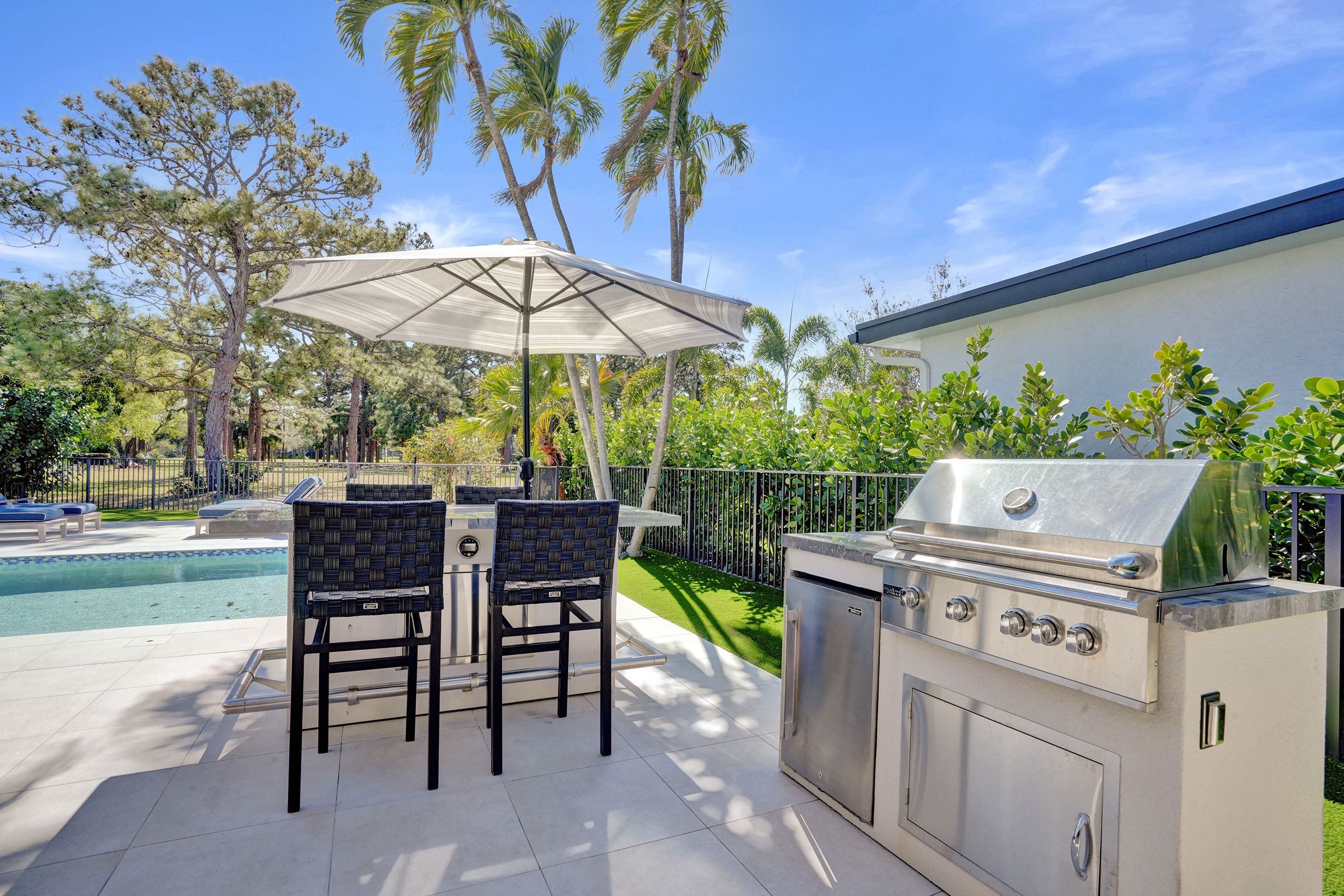 614 W Lakewoode Circle Delray Beach FL 33445